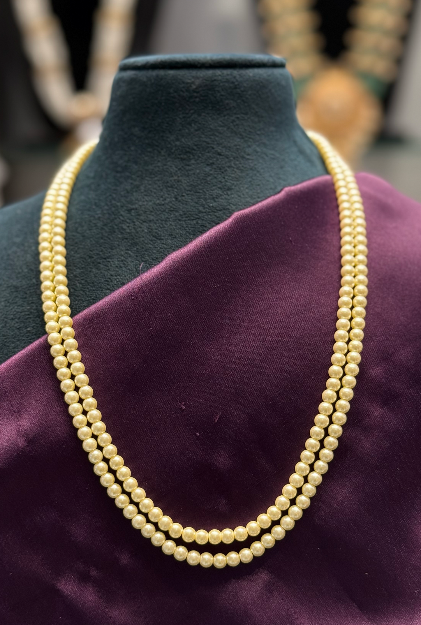 Off white 2line pearl Mala