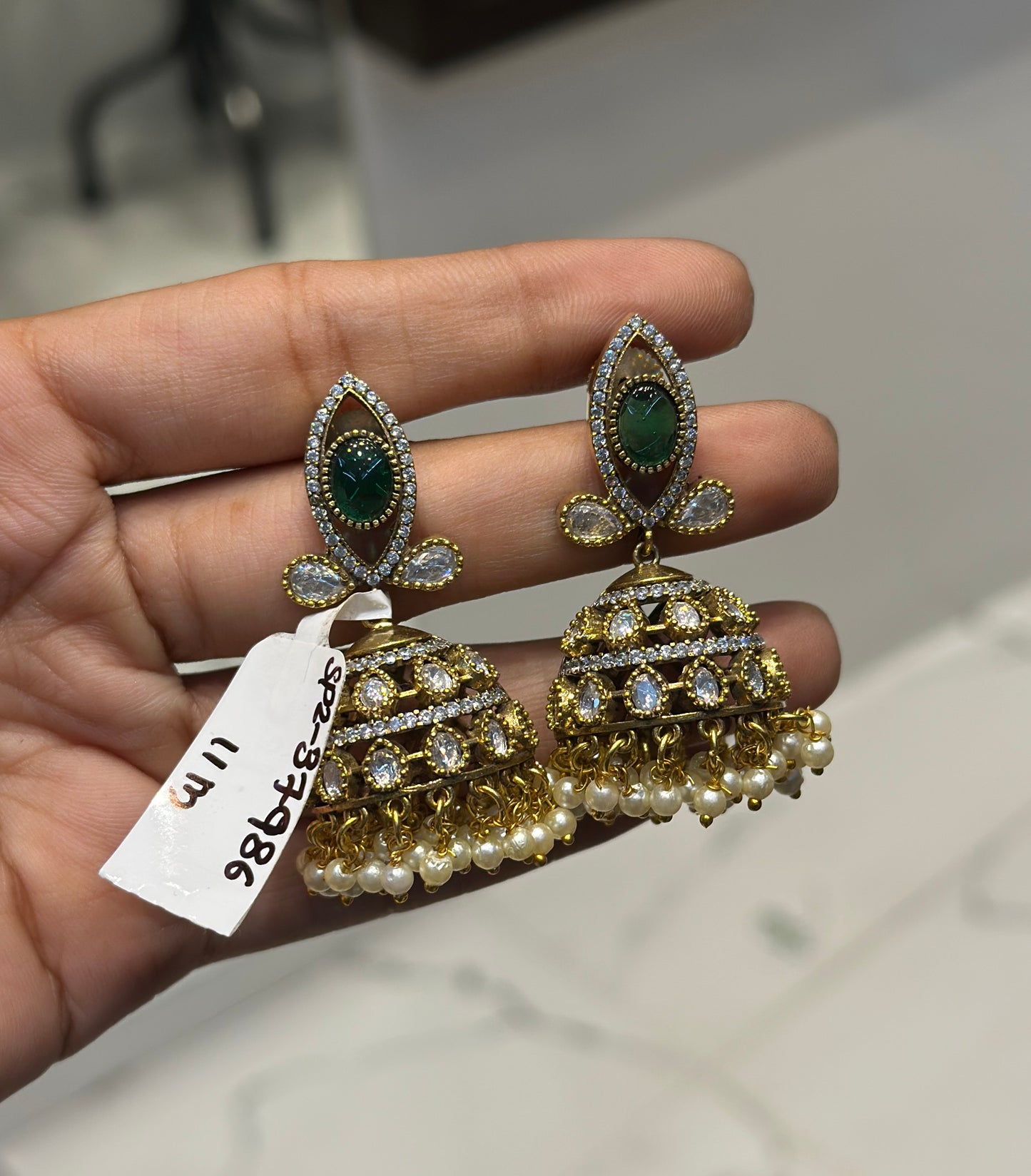 37986 Victorian jhumki