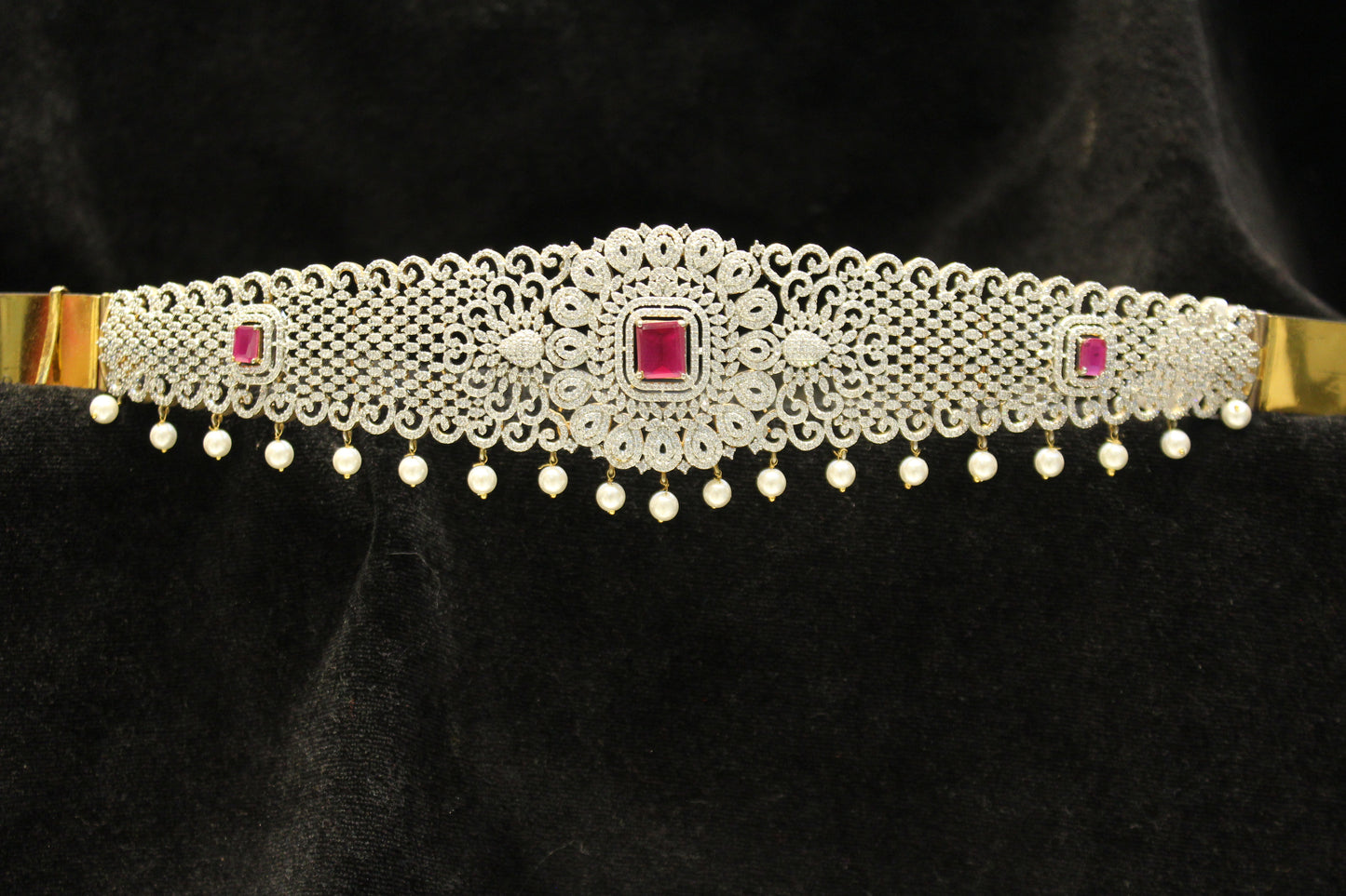 Diamond ruby vadannam