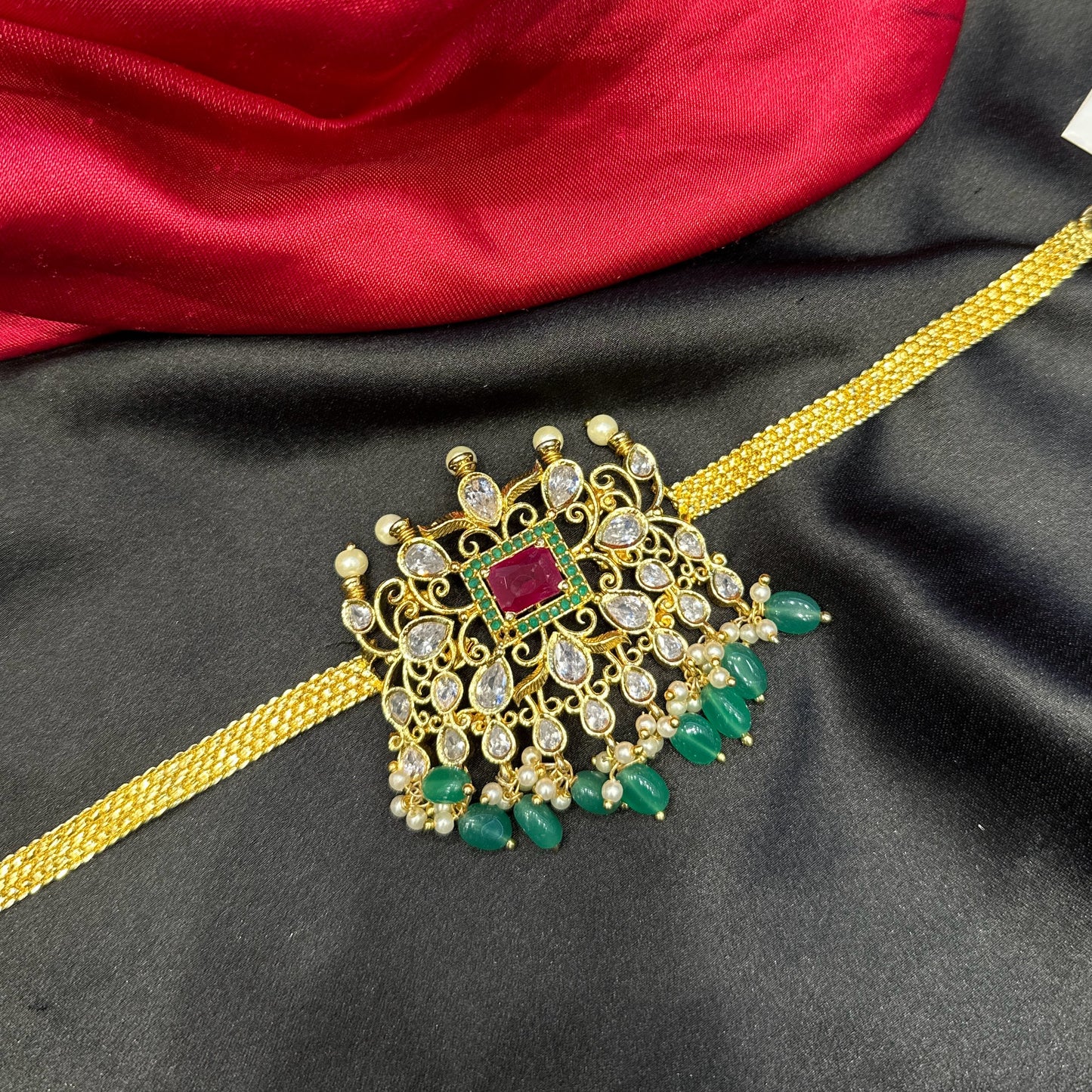 2968 Uncut Stone Cz armchoker