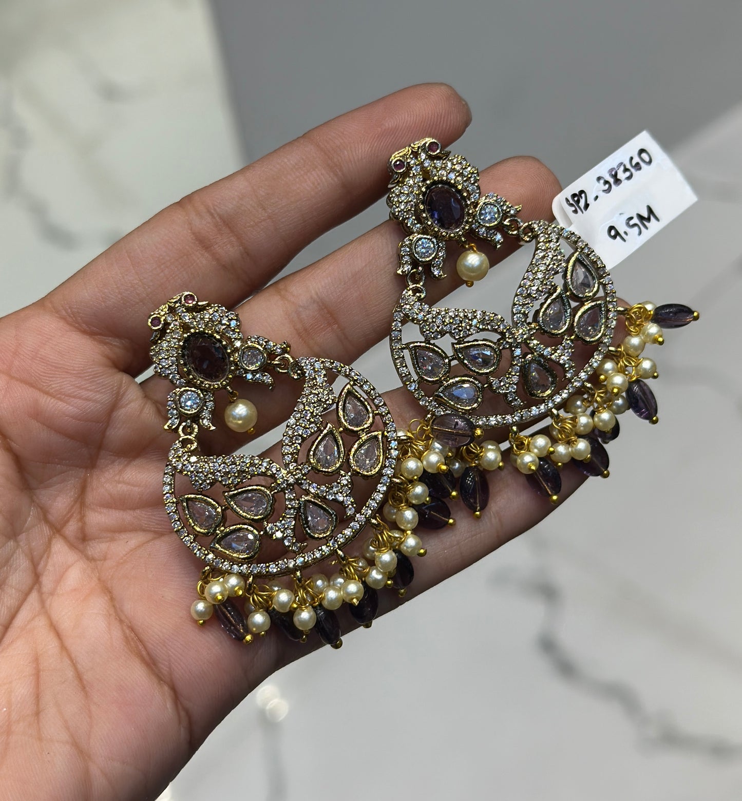 38360 Victorian chandbali