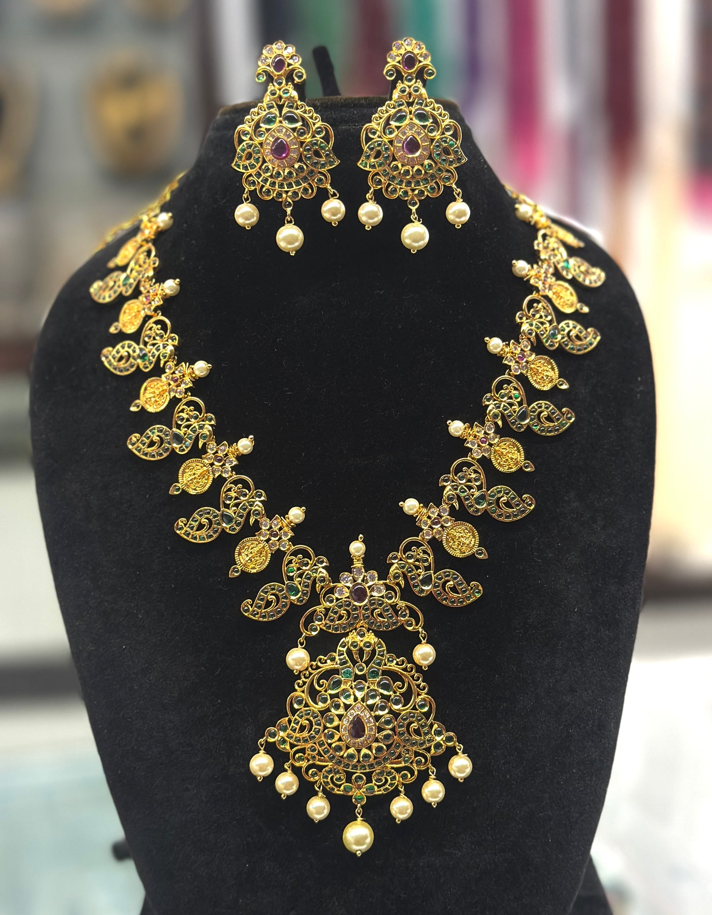 4933 Peacock kasulu necklace