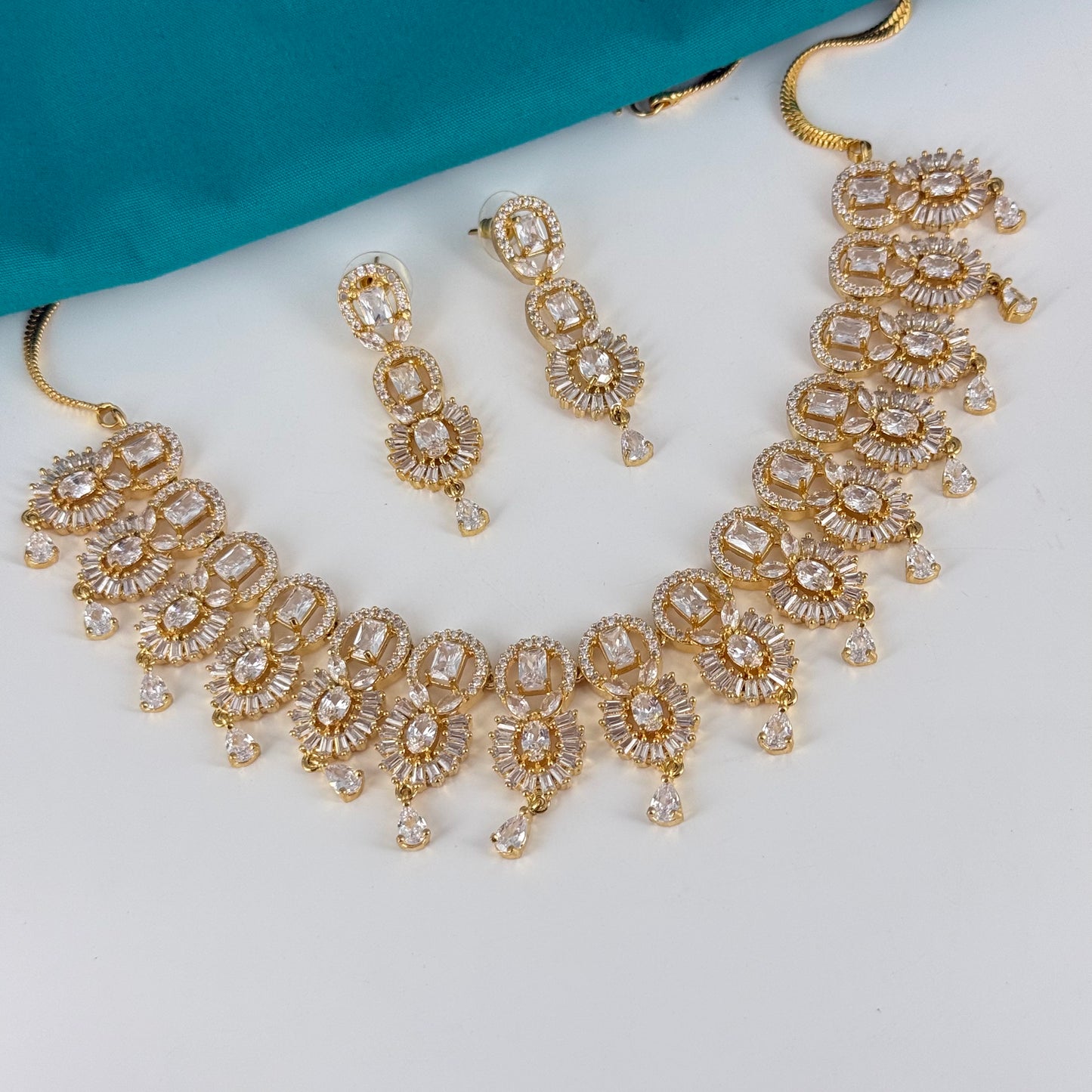 1863 Gold Polish premium full stones necklace with hangings