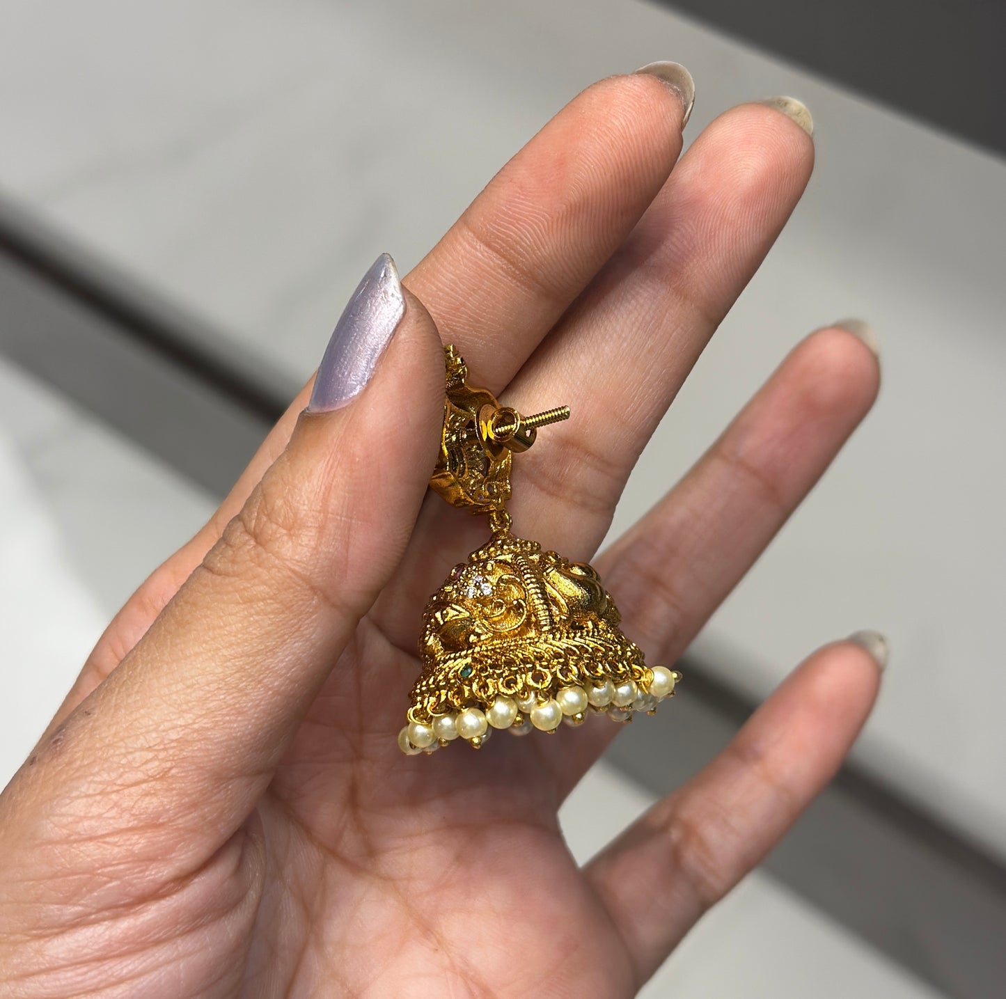 38494 Matte jhumki with screwback