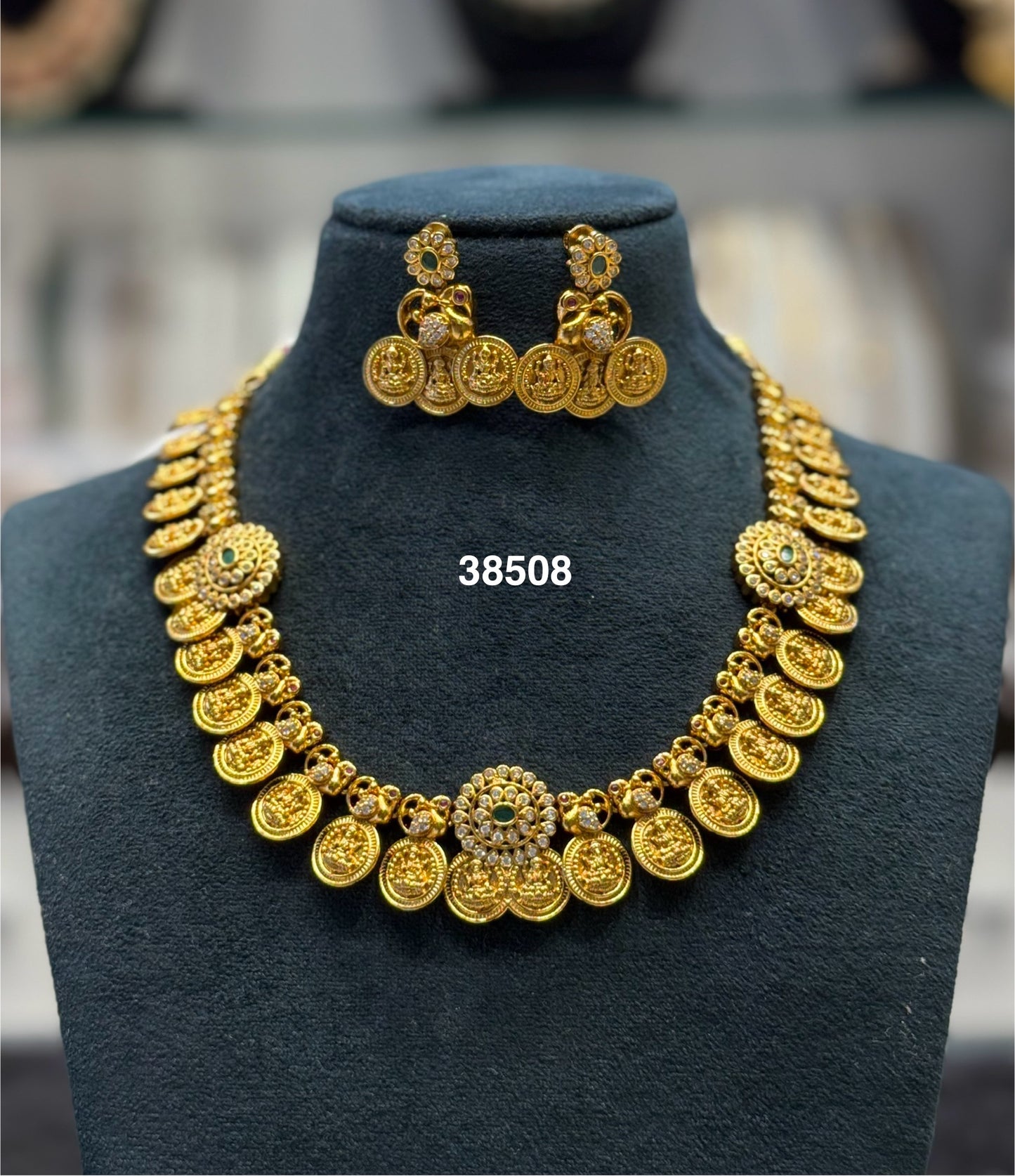 38508/38801 Floral Kasulu Real Gold Look Design short necklace
