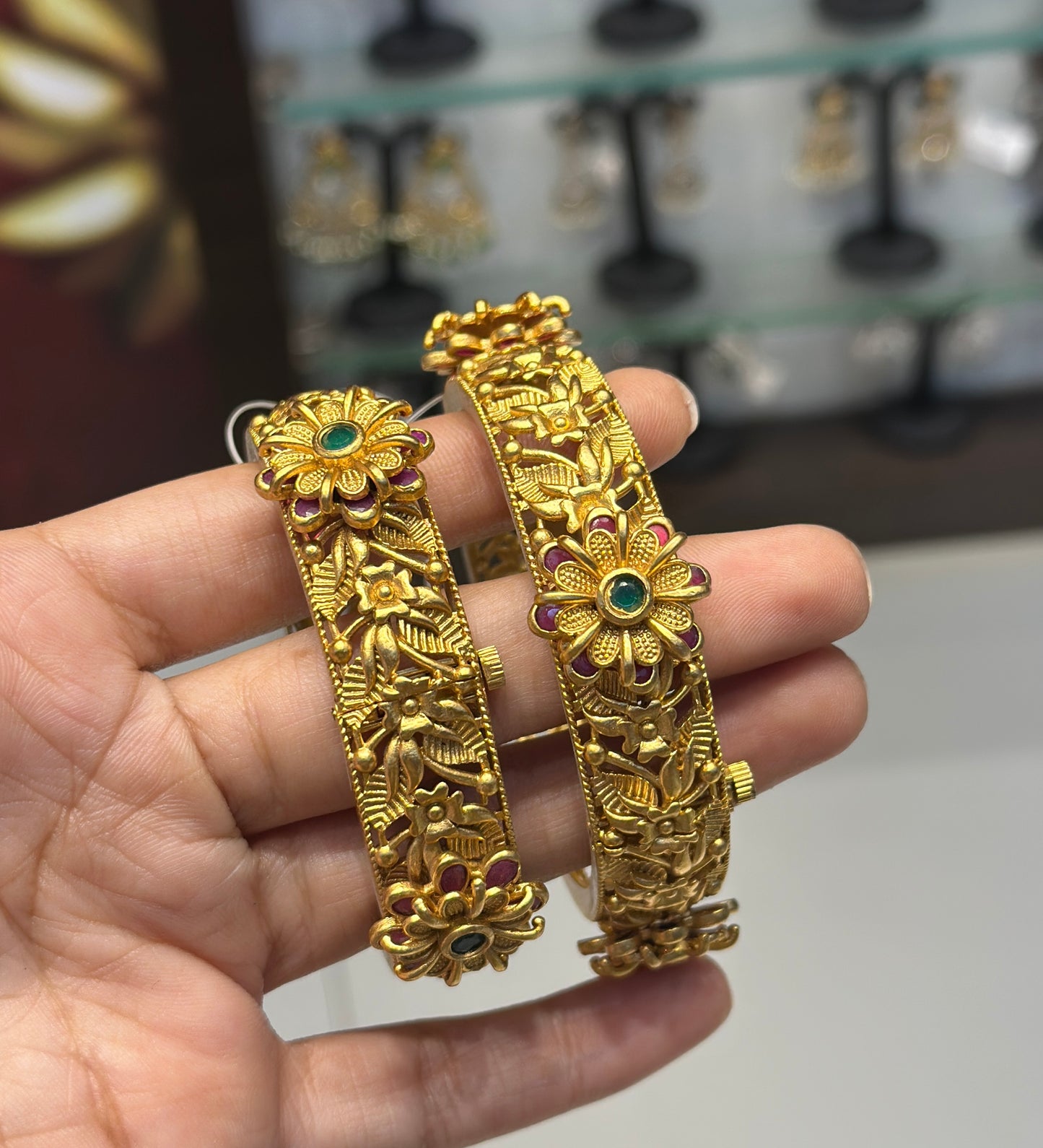 20452 Matte openable bangle size 2.4