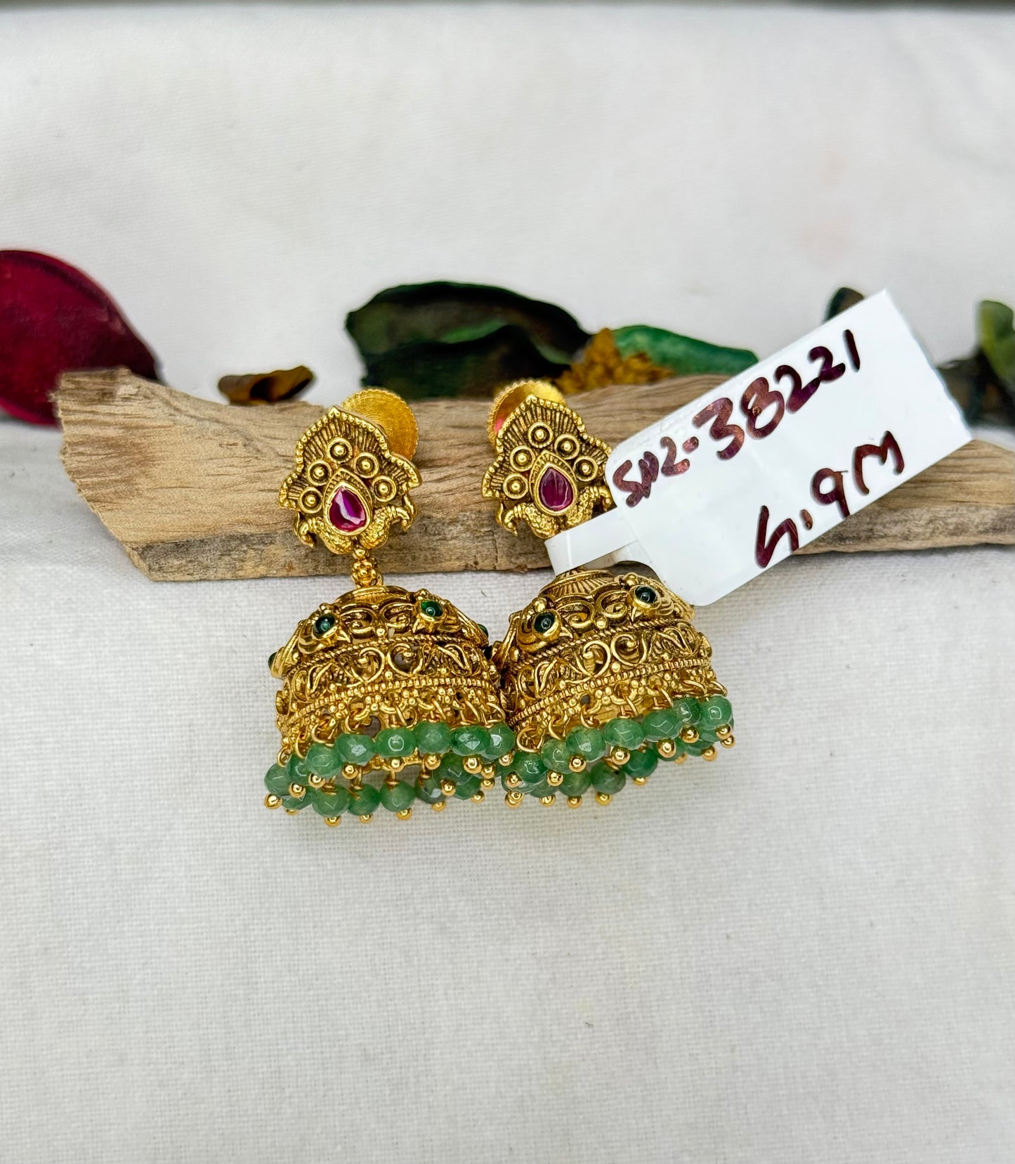 38221 Victorian jhumki