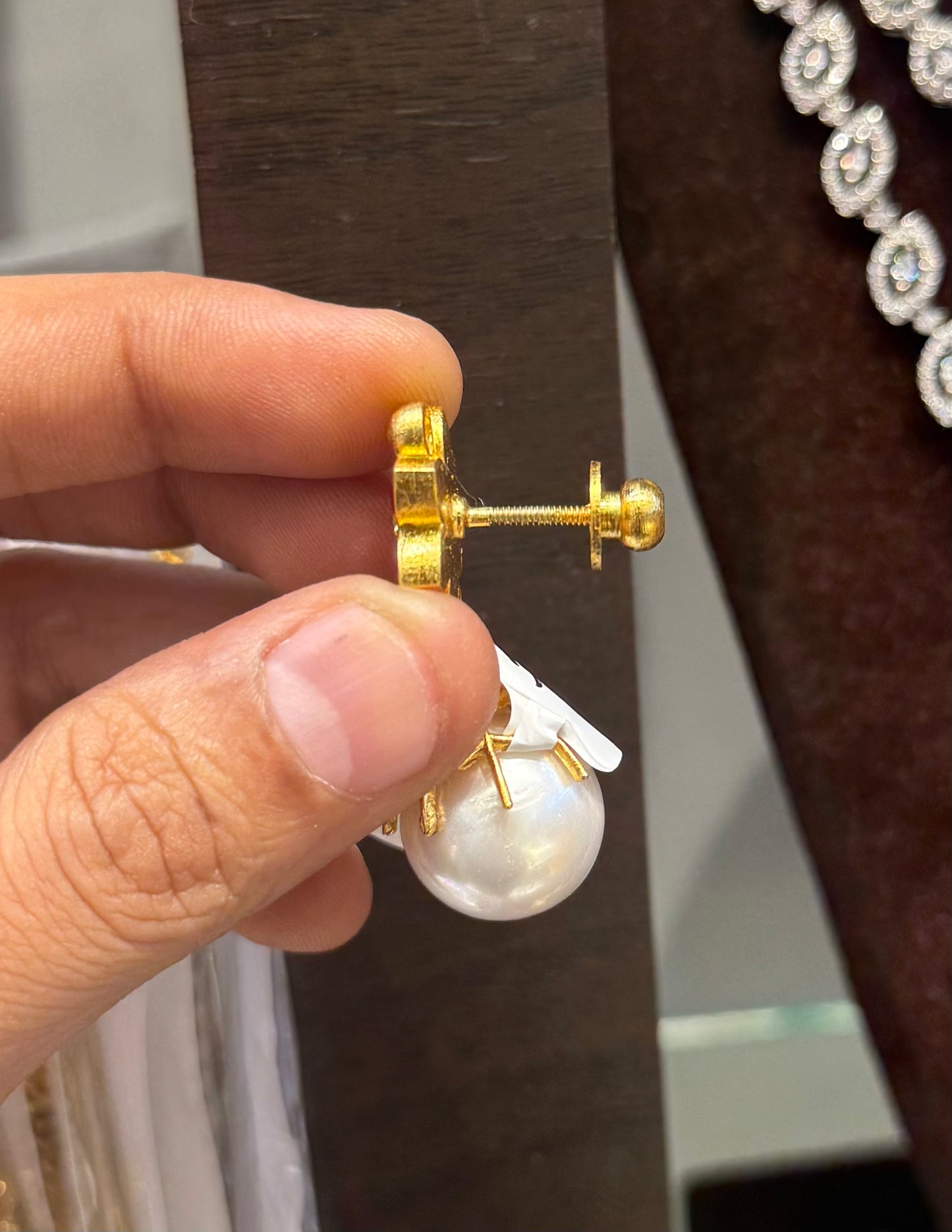 39383 Real jadau kundan with real pearl drop and screwback
