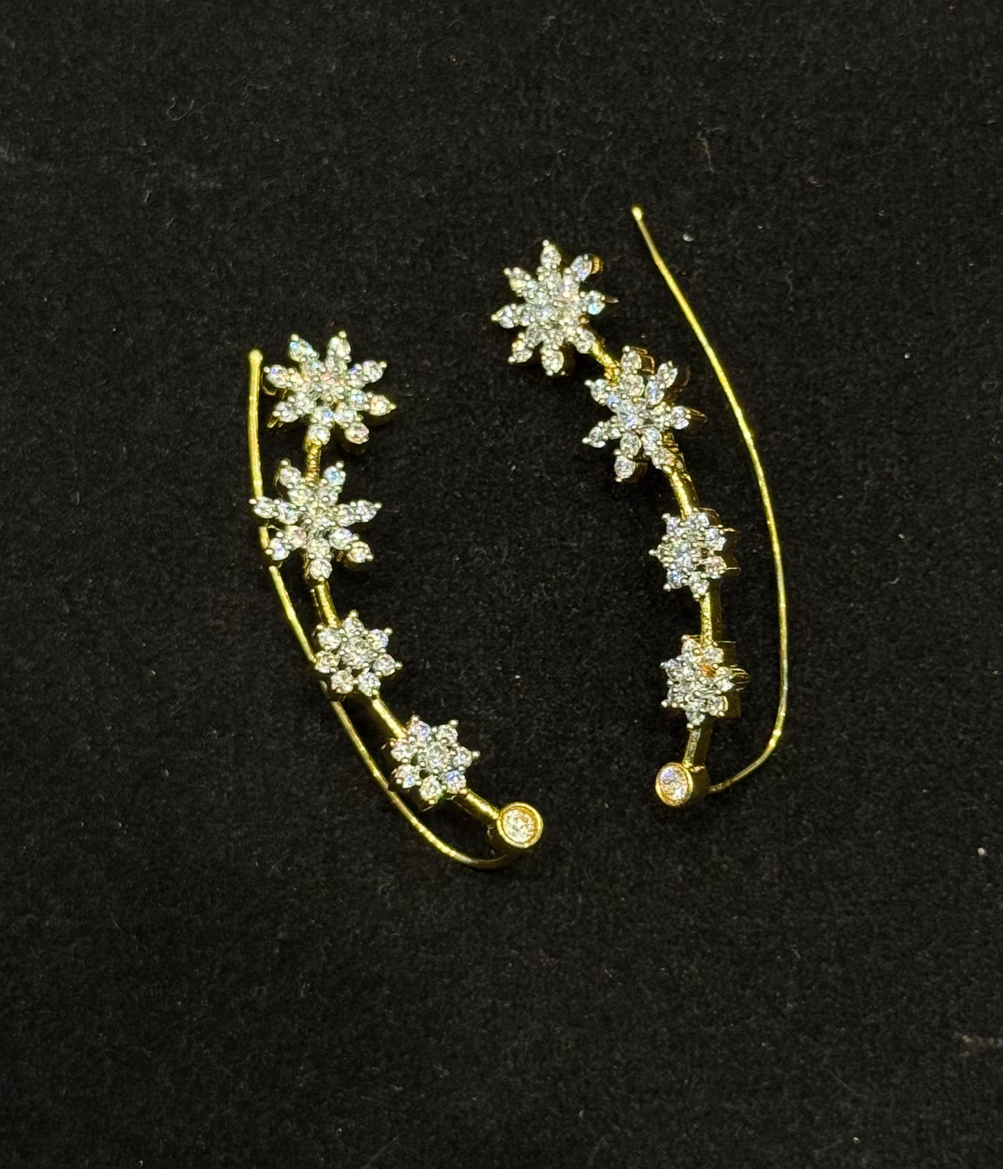 Real Diamond look ear cuffs star design