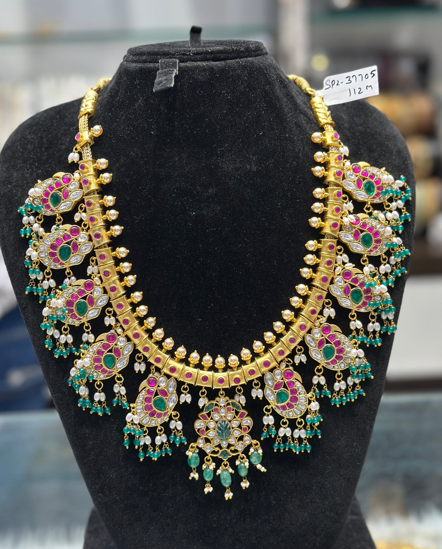 Jadau Guttapusalu necklace