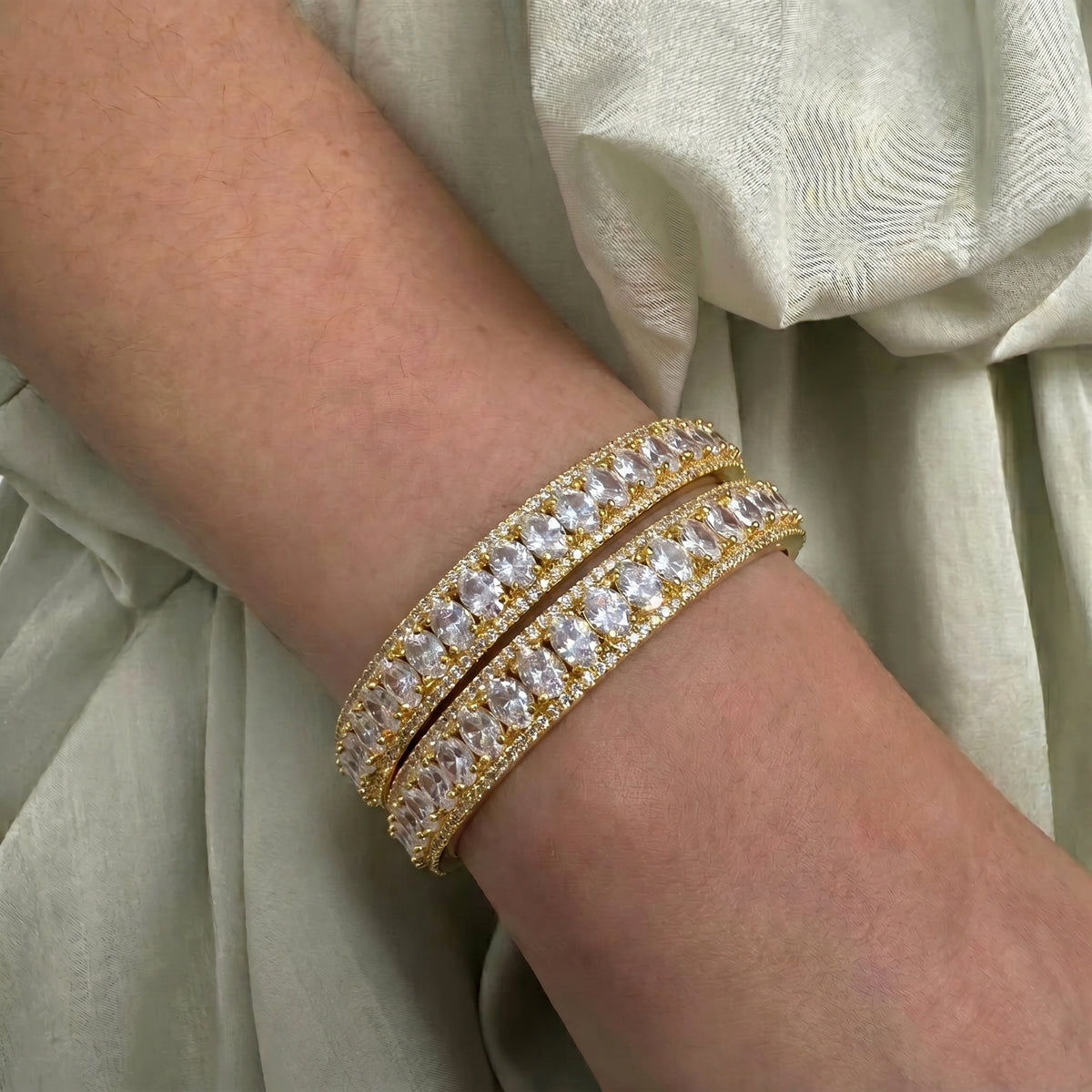 Gold Polish Full White Bangles SP-13094