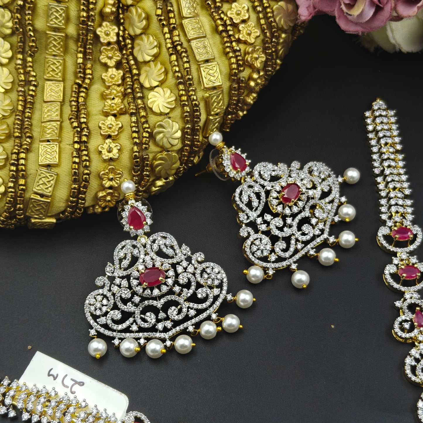 39507 GJ Ruby stone necklace
