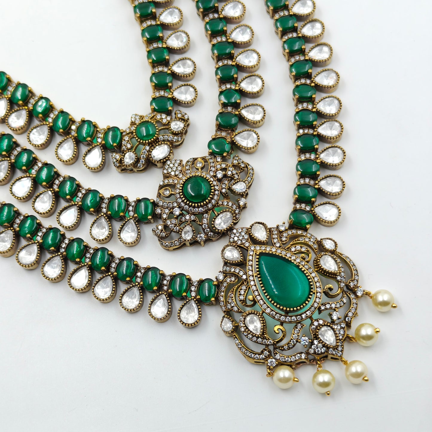 39286 - 3 Layers Victorian Moissanite Long Necklace Green Set