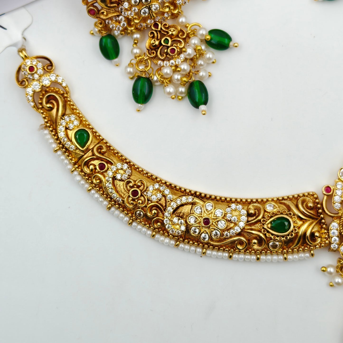 40452 Nakshi Gold Look Kante With 2 Elephant Pattern & Screw Back Earrings