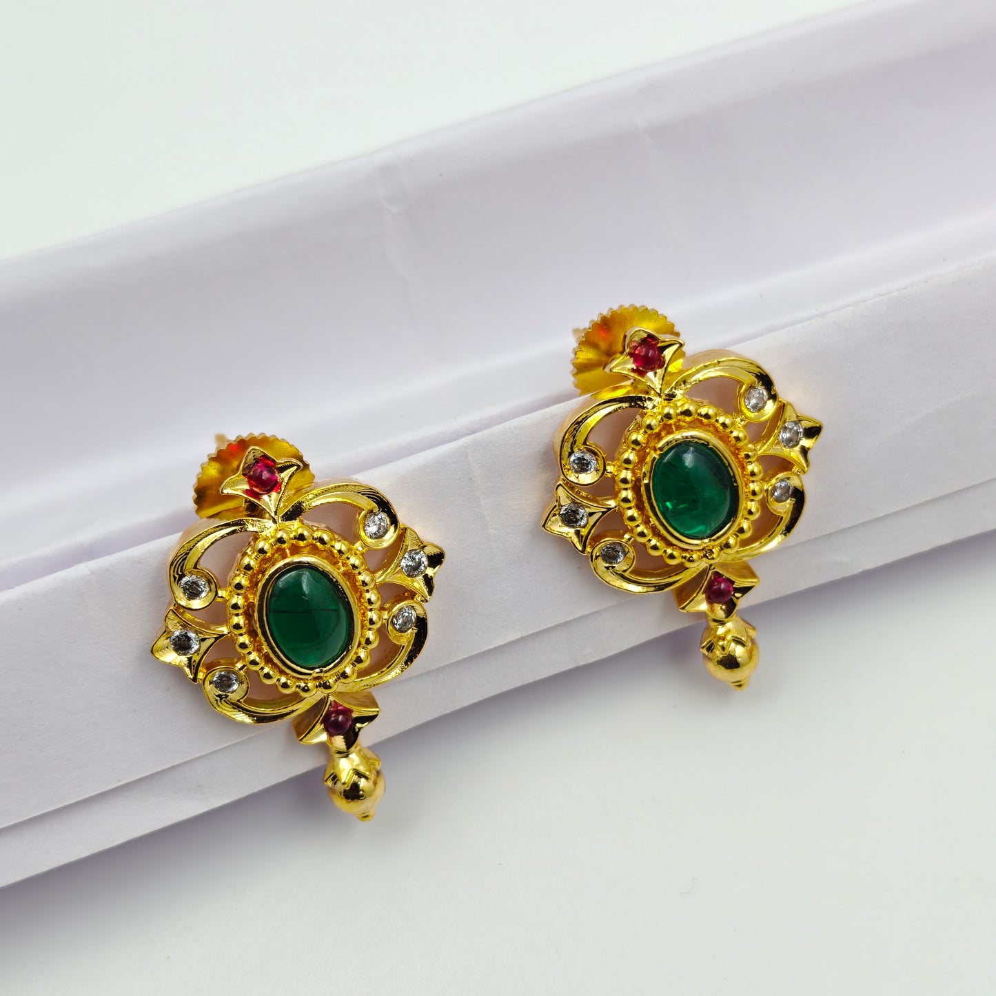 35625 GP Pota Stone Necklace Green