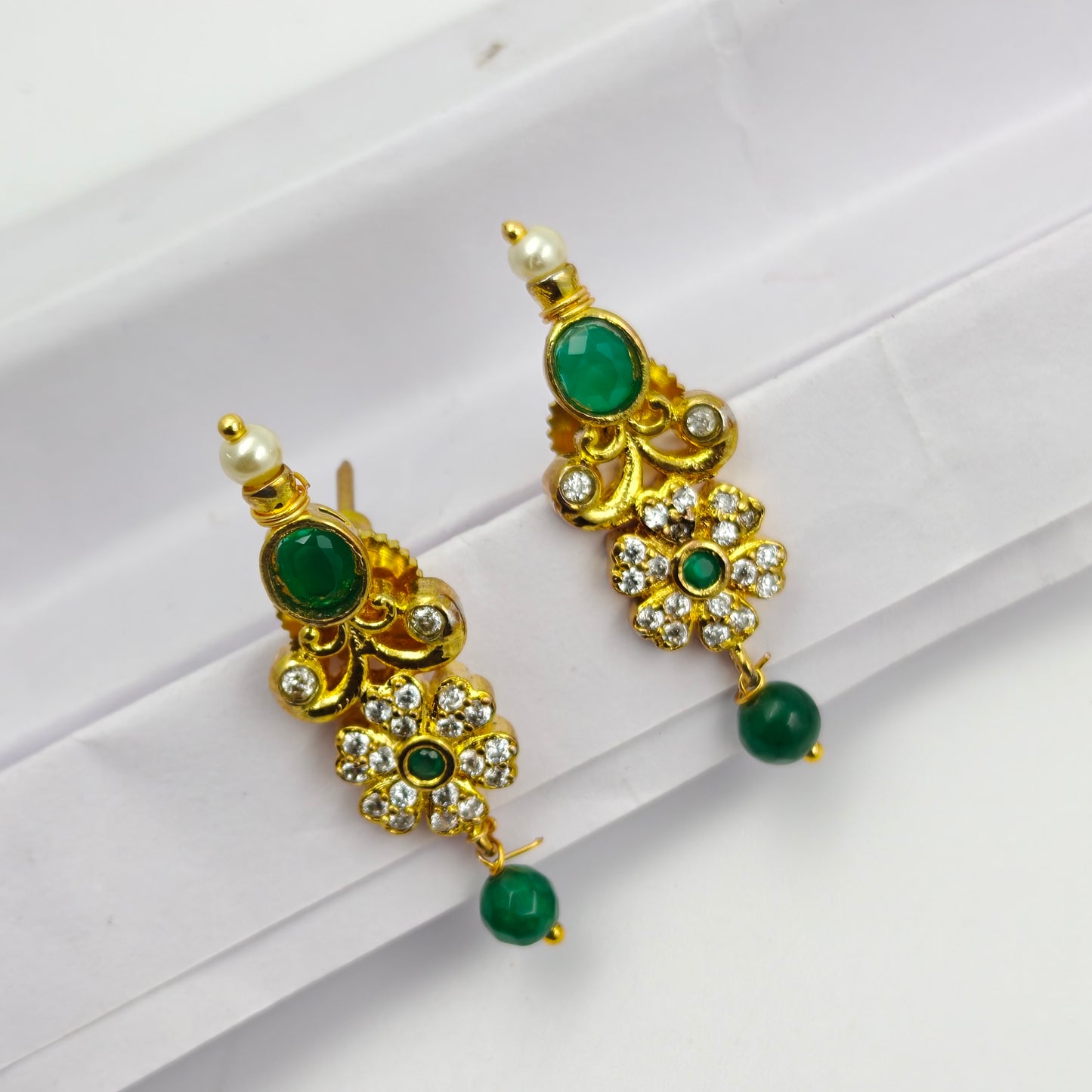 1097 Gutta Pusala Green Short Necklace Set