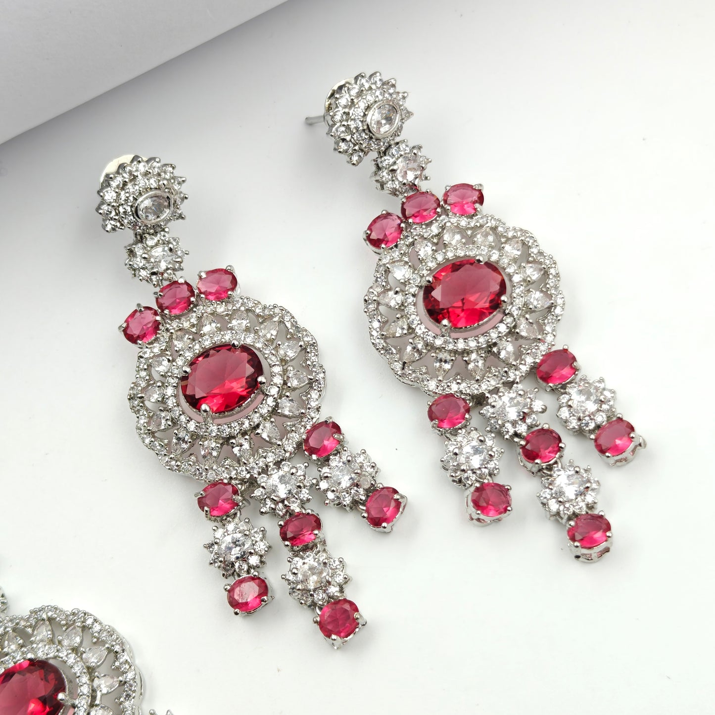 26827 Platinum 3 Lines Necklace Red