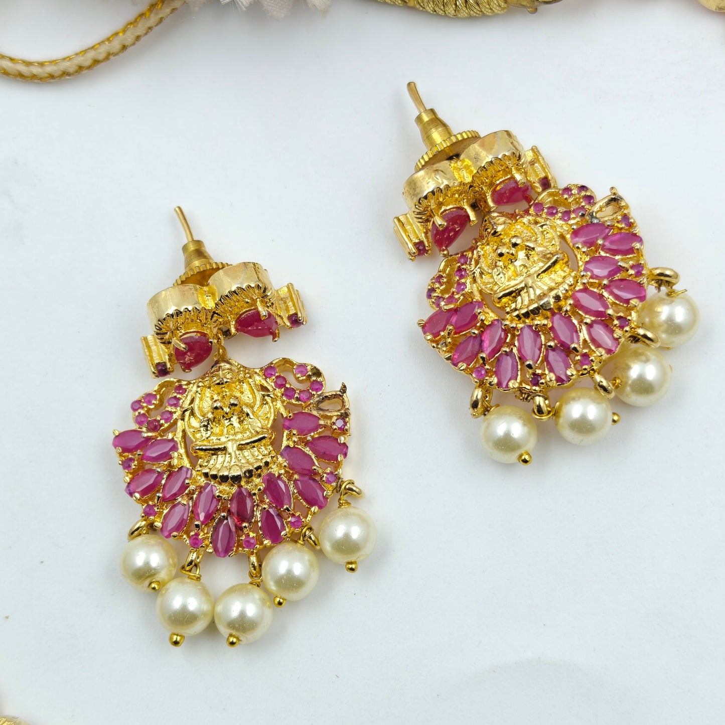 3293 Laxmi Gold Short Set Red