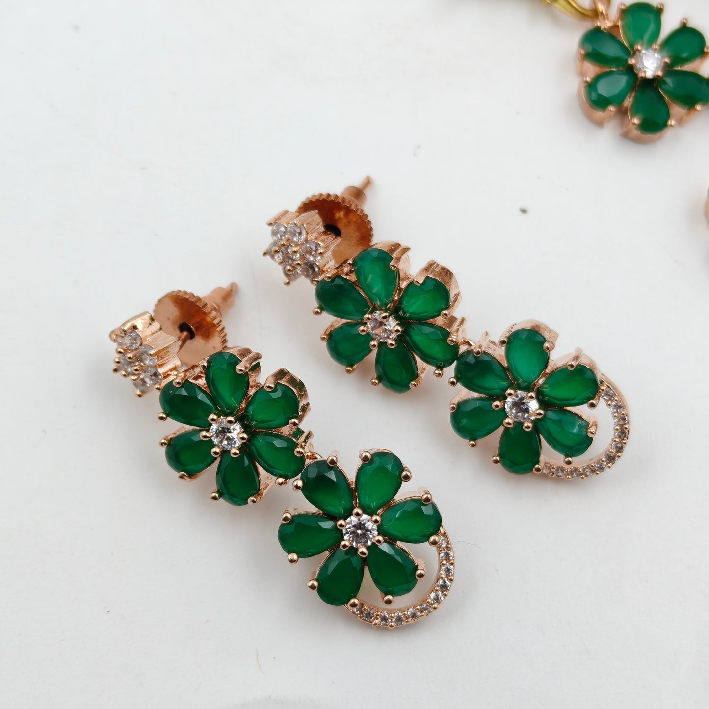 9179 Rose Gold Flower Short Set Green
