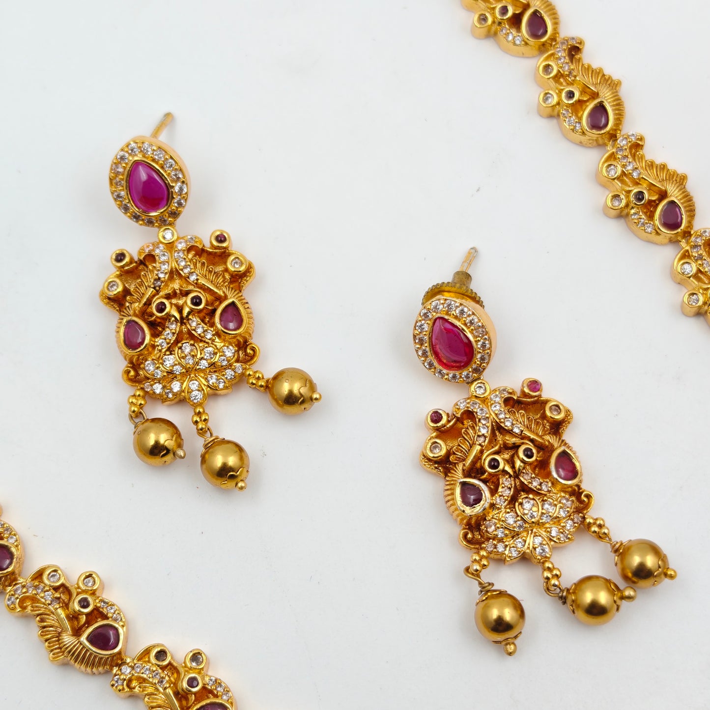9578 Matte Gold Balls Necklace Set