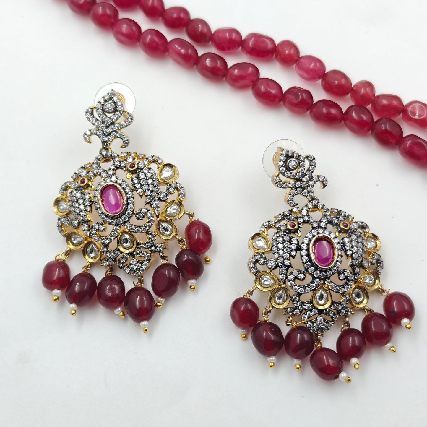 18624 3 Lines Red Beads Ranihaar With Victorian Pendent Set
