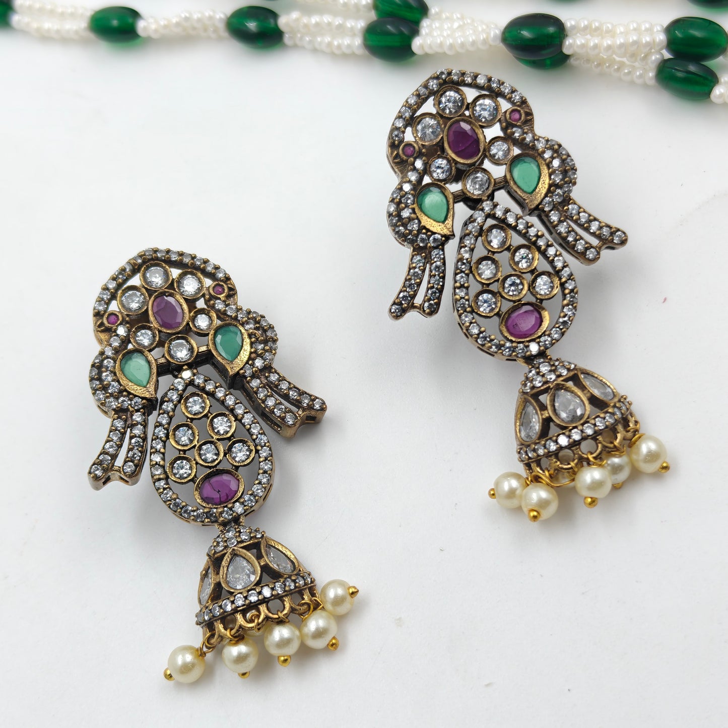 20221 Victorian Pearls Bead Mala Green