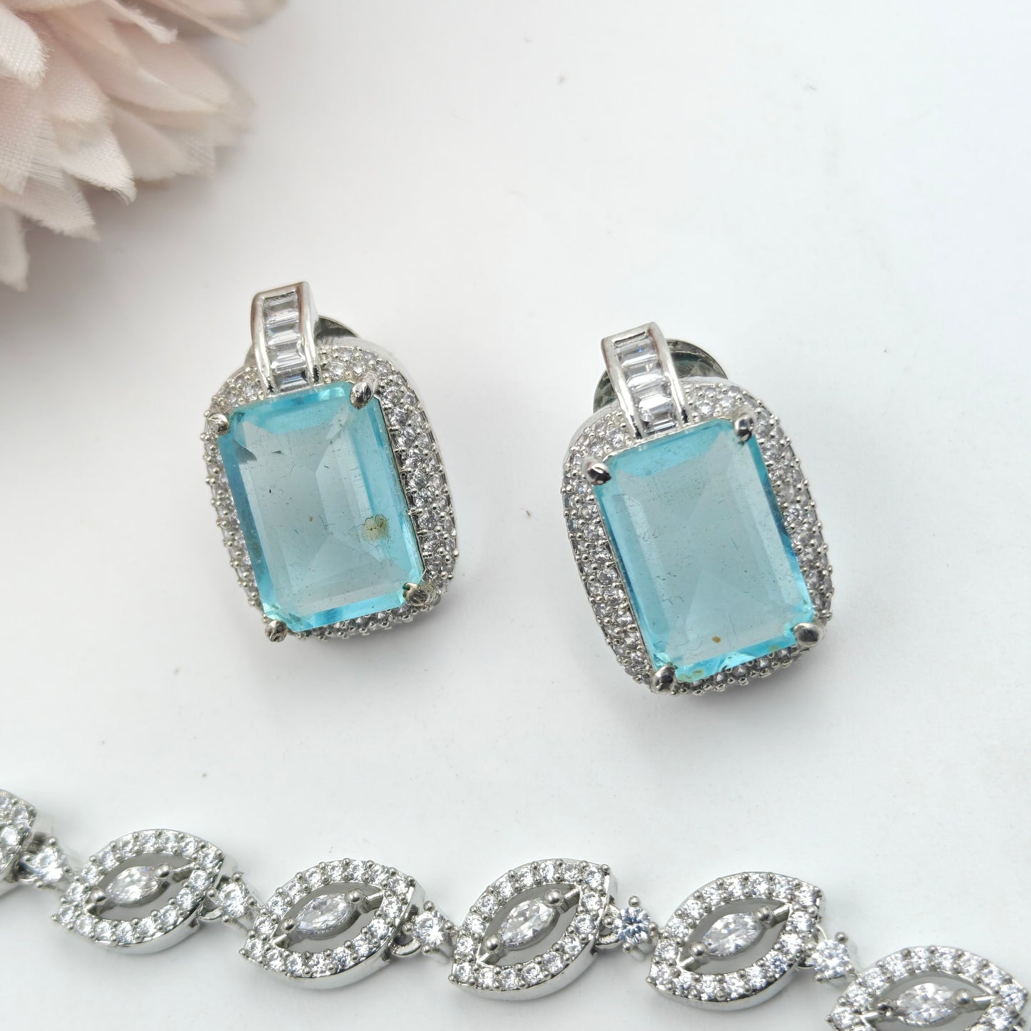 26860 Platinum Square Stone Necklace Sky Blue