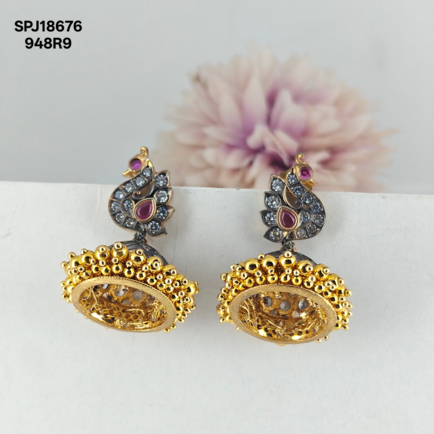 18676 Victorian Small Jhumki Red