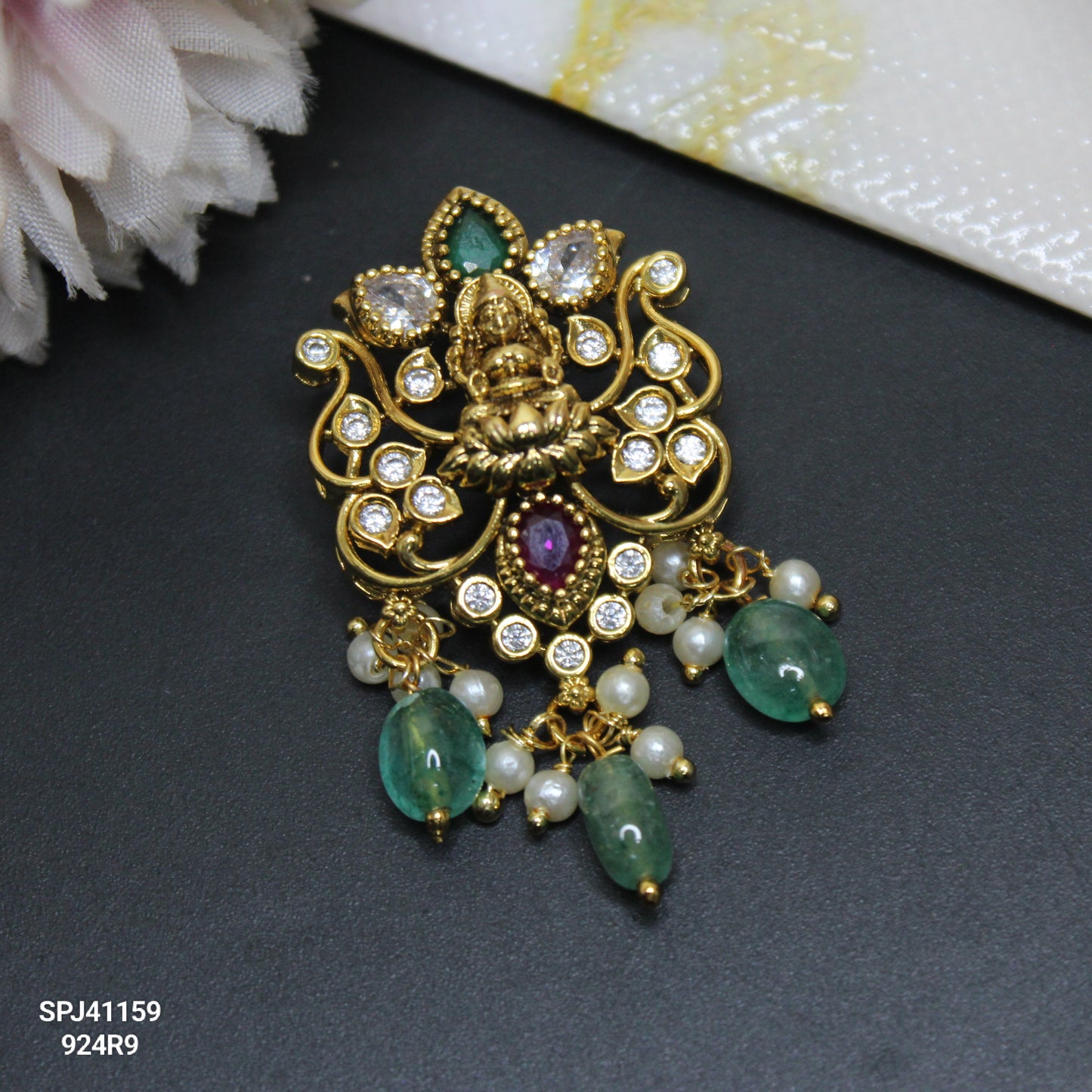 41159 Matte Laxmi Locket Multi