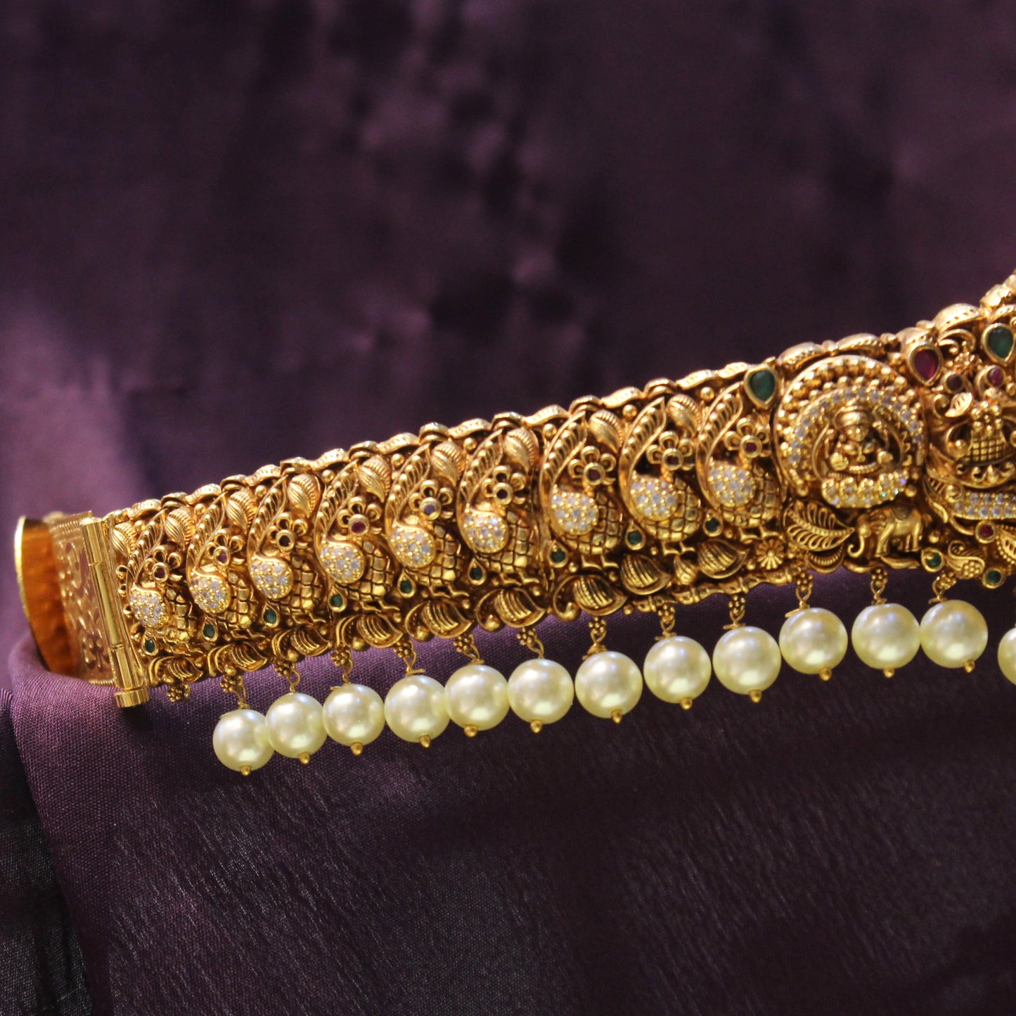40682 Matte Laxmi Peacock Vaddanam