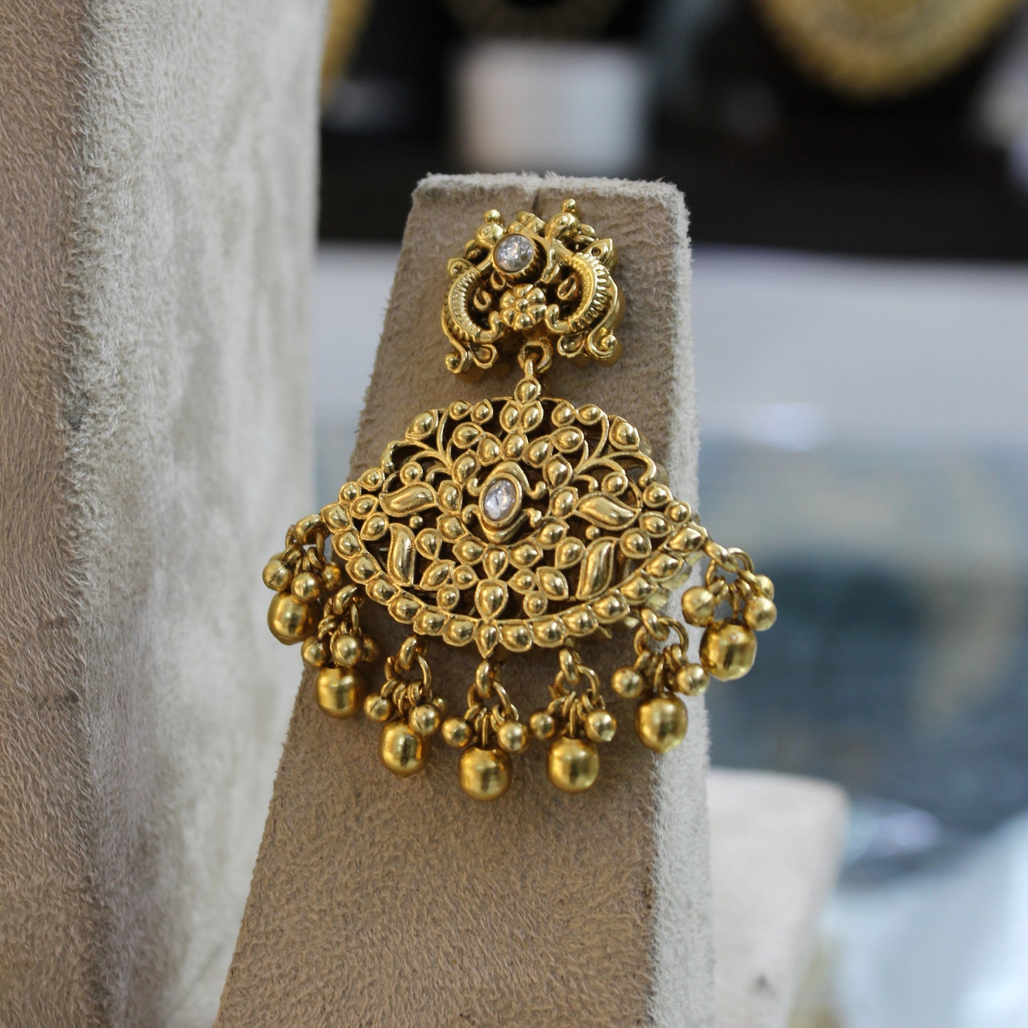 41548 Traditional Mango 2 In 1 Kundan Stone Necklace Set Long
