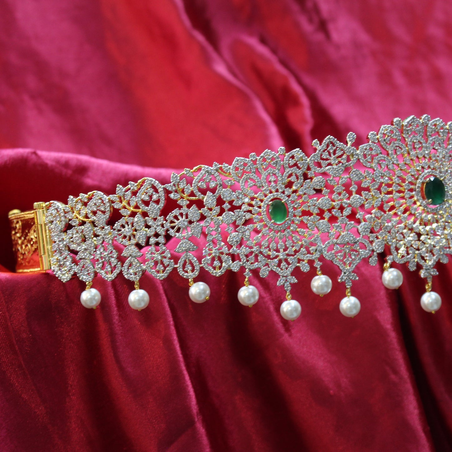 41313 GJ Vadannam Emerald AD