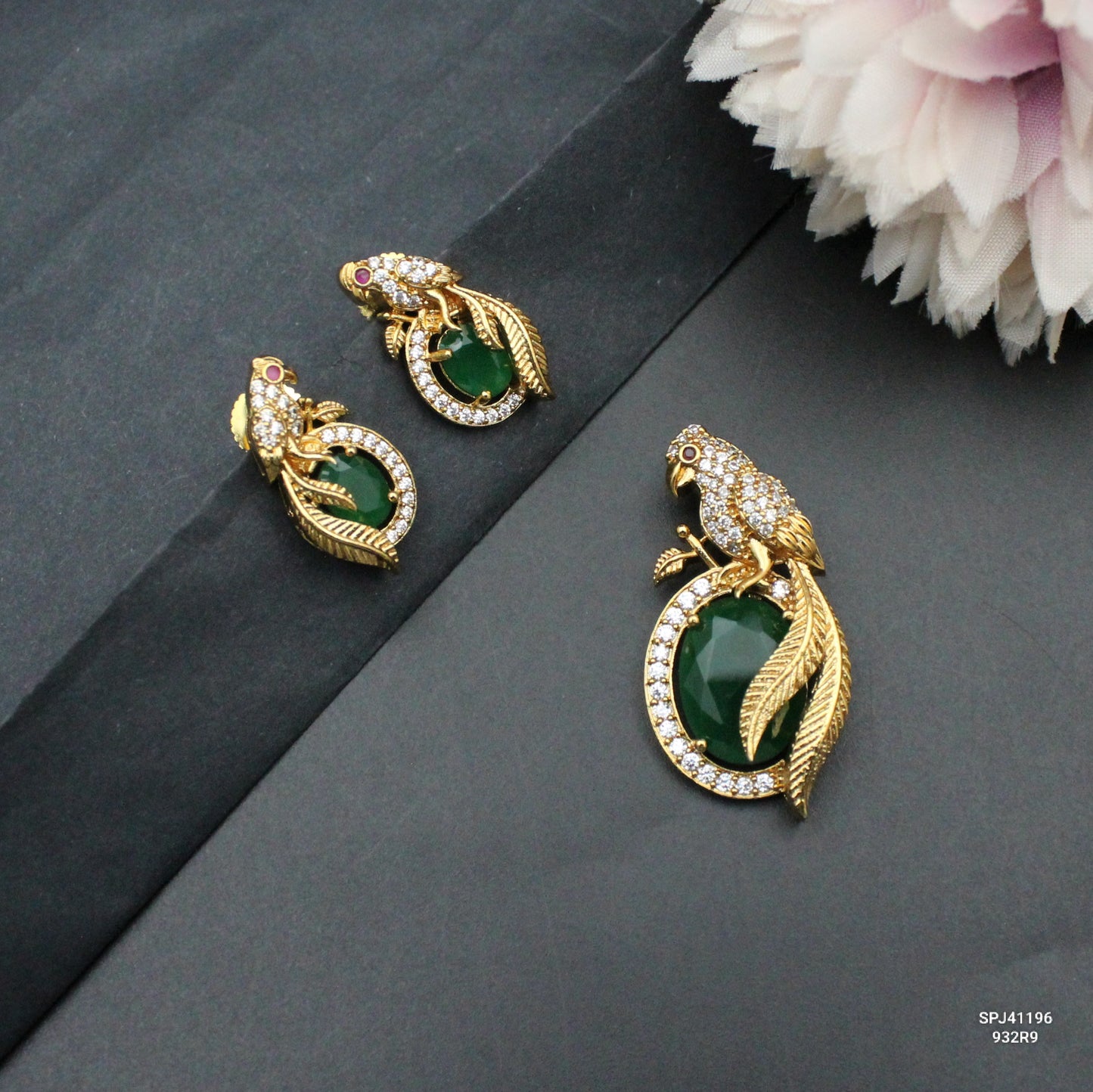 41196 Peacock Green Pendant Set