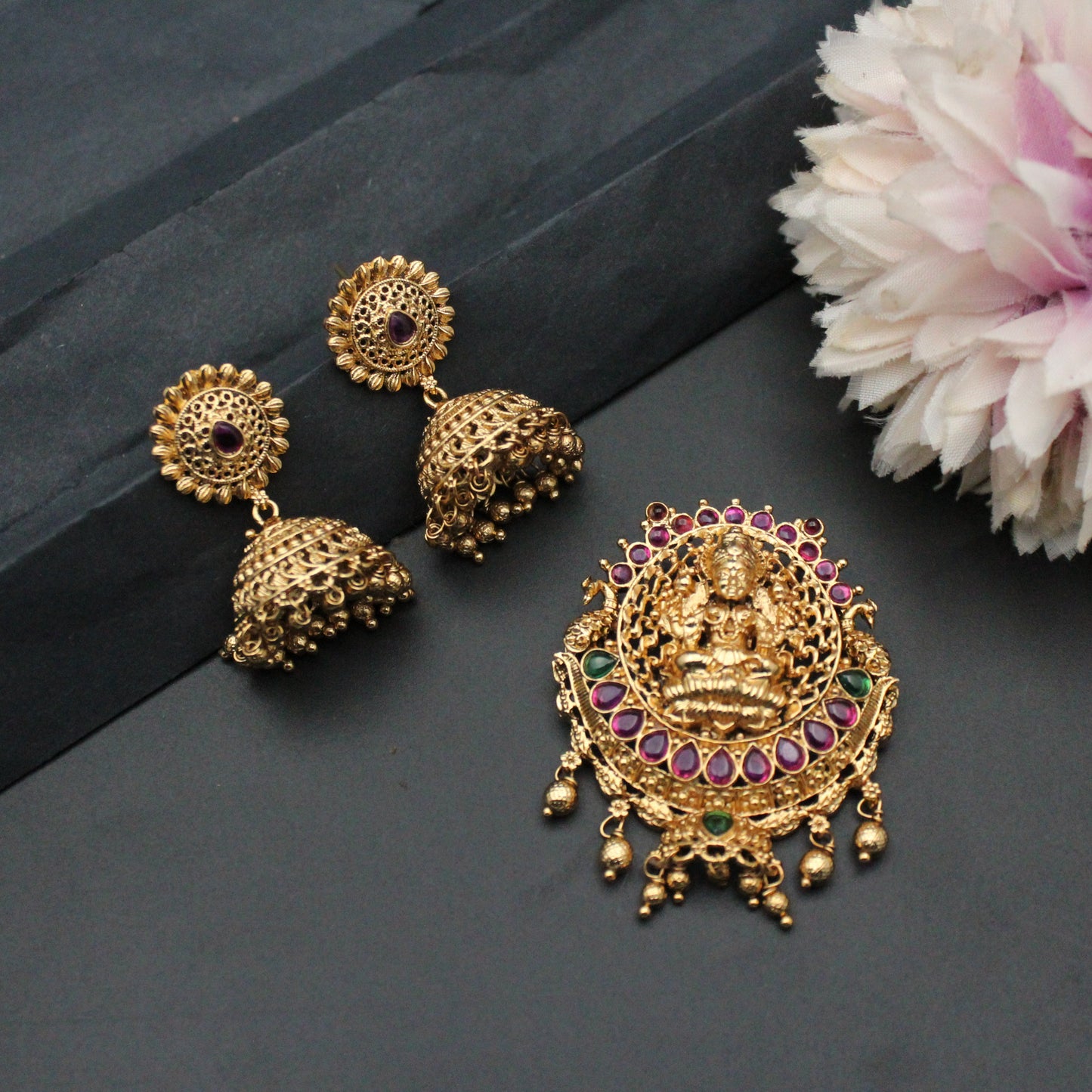38893 Nakshi Multi Stone Laxmi Pendant Set