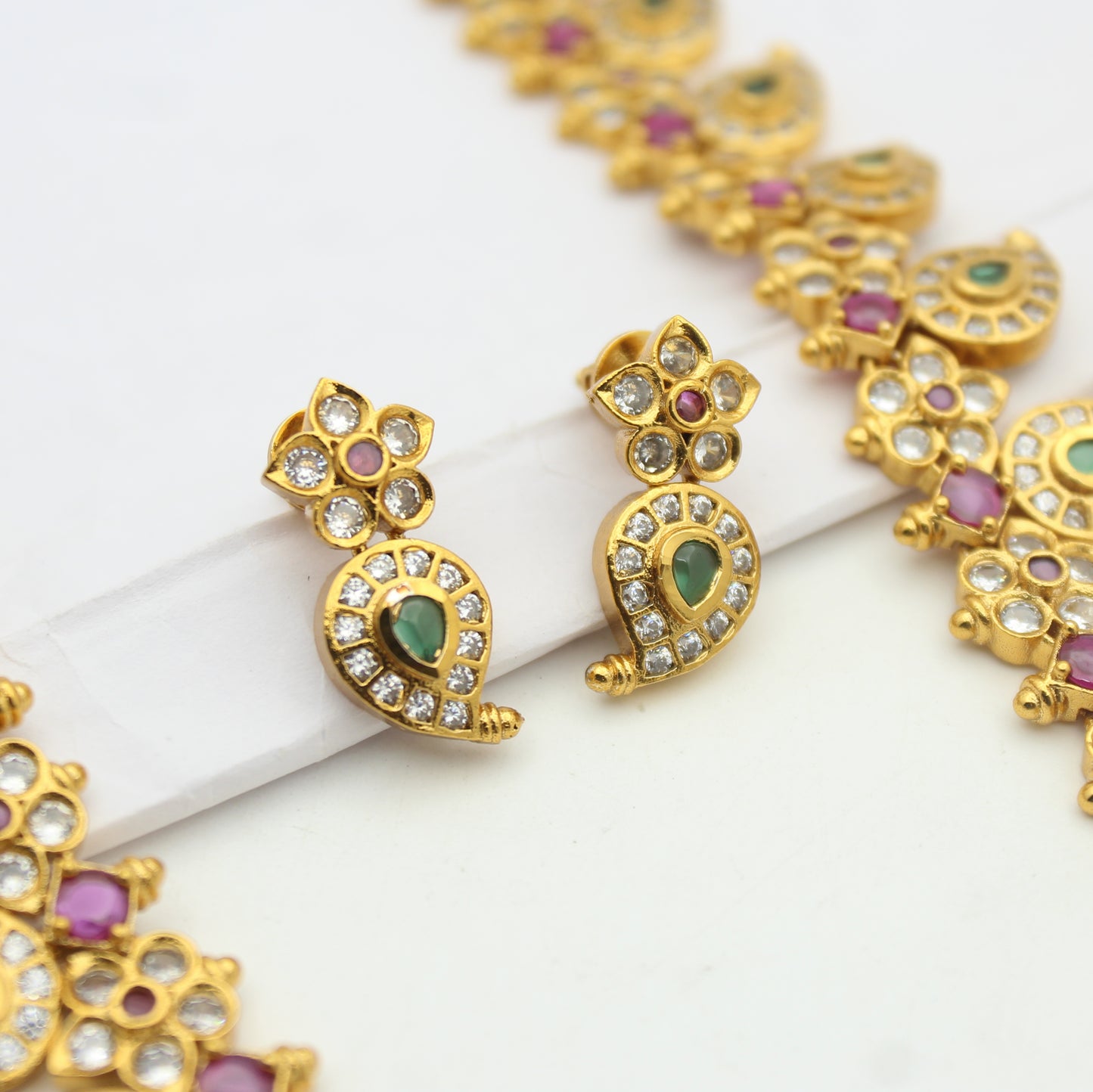 41818 Nakshi Multi Mango Necklace Set Short
