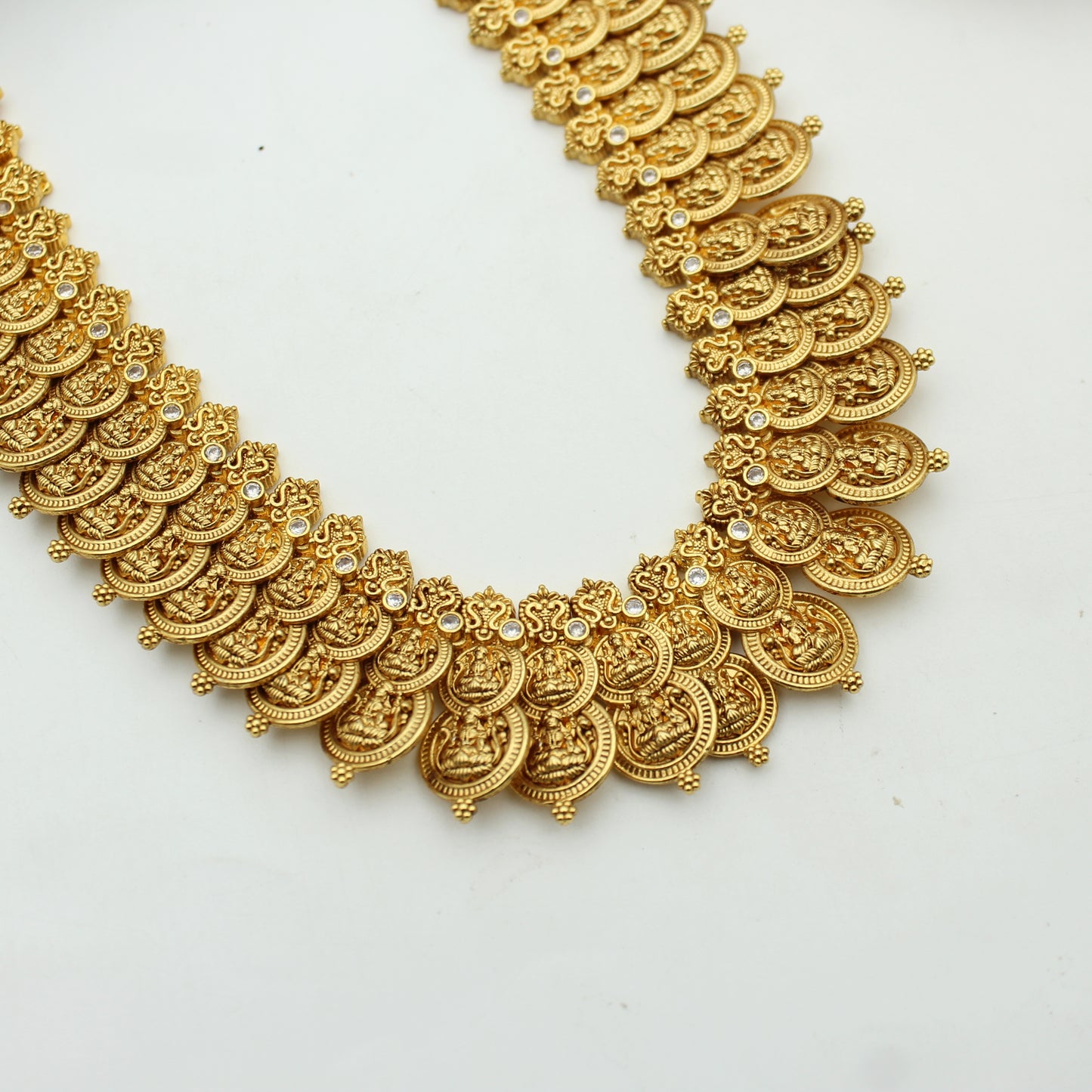 41918 Nakshi Laxmi Double Kasulu Short Necklace Set With Screw Back Earrings