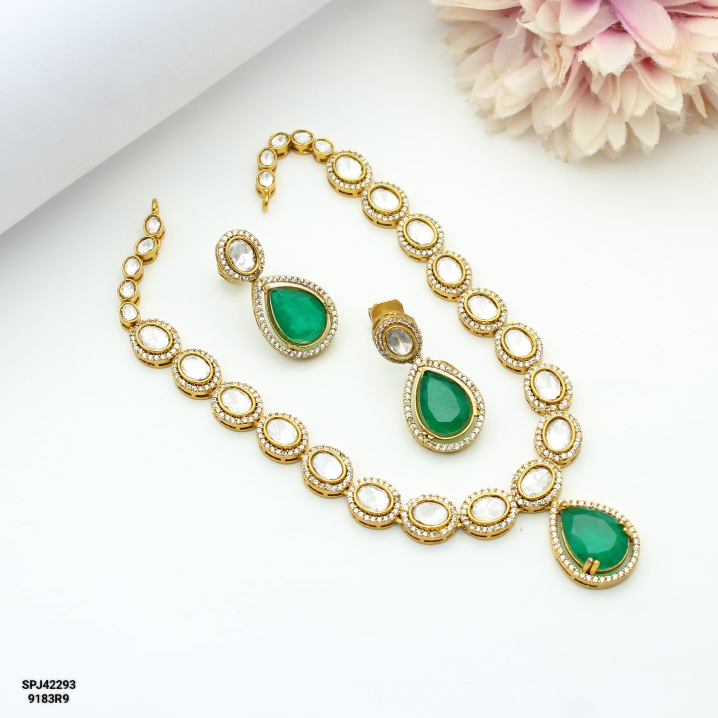 42293 Victorian Moissanite Green Stone Short Necklace With Screw Back Earrings