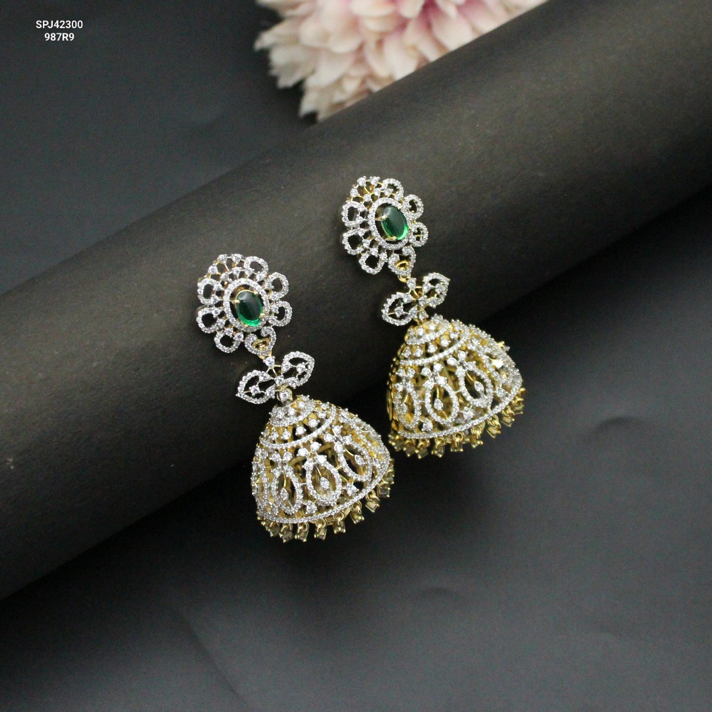 42300 Diamond Green Jhumkas