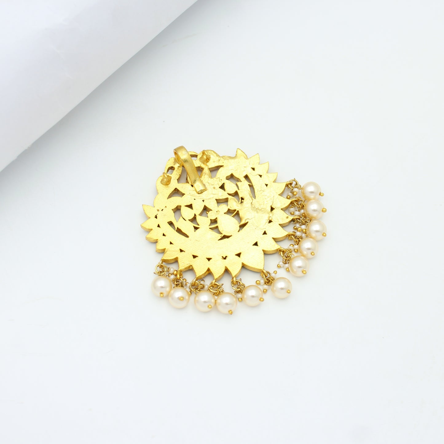 42375 Jadau Multi Stone Flower Pendant with Openable Hook