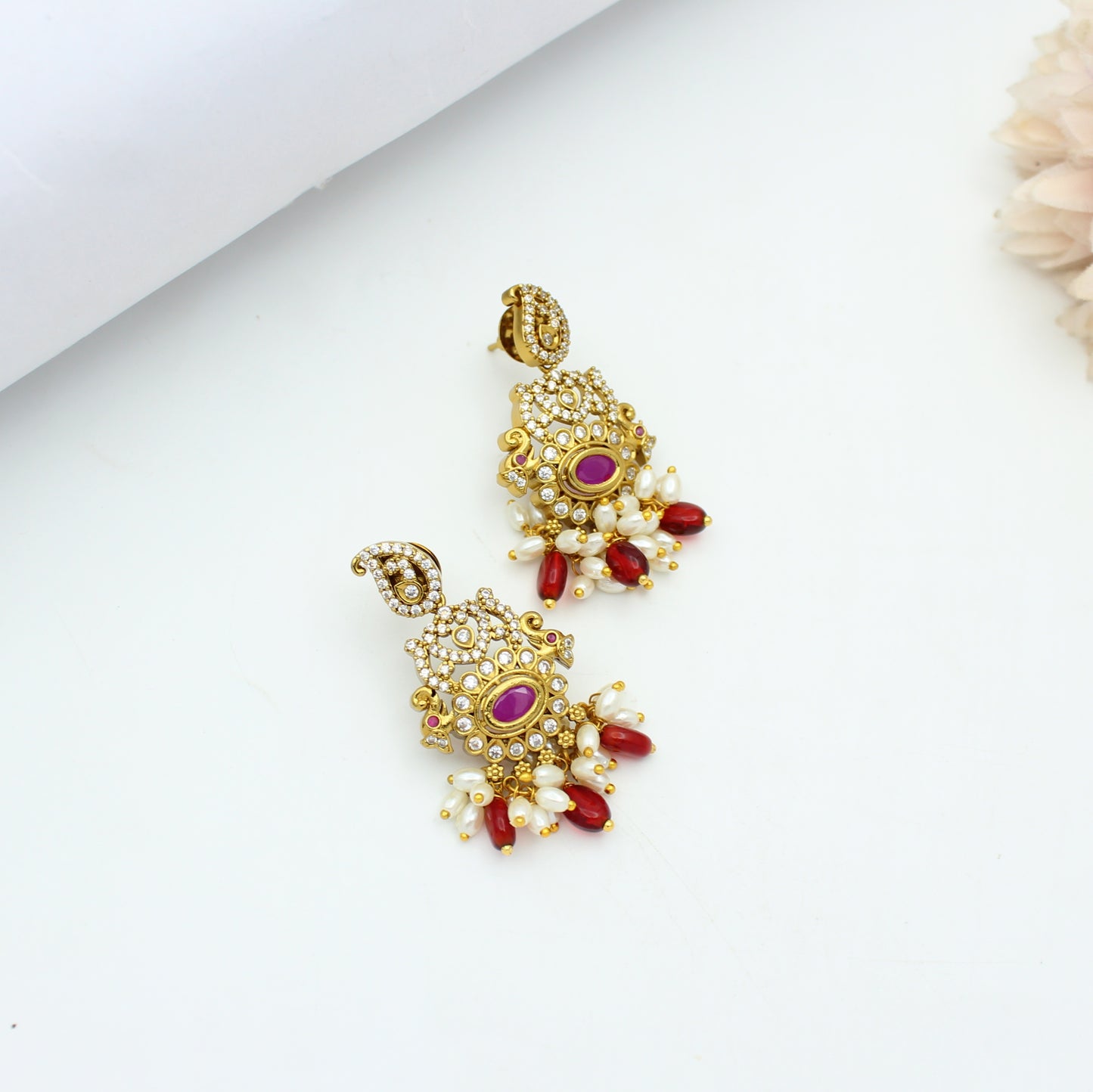 32015 Victorian Double Elephant Red Pendant Set With Openable Hook and Push Back Earrings