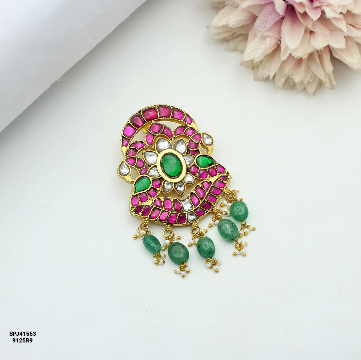 Jadau Pendant