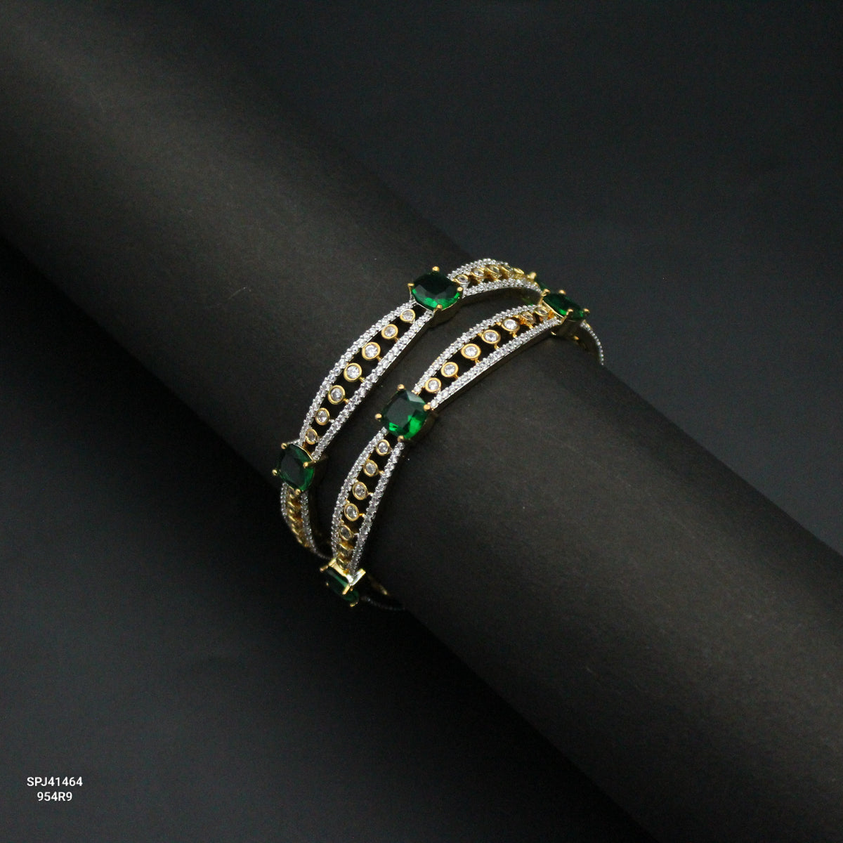 41464 GJ Green Bangles 2'6