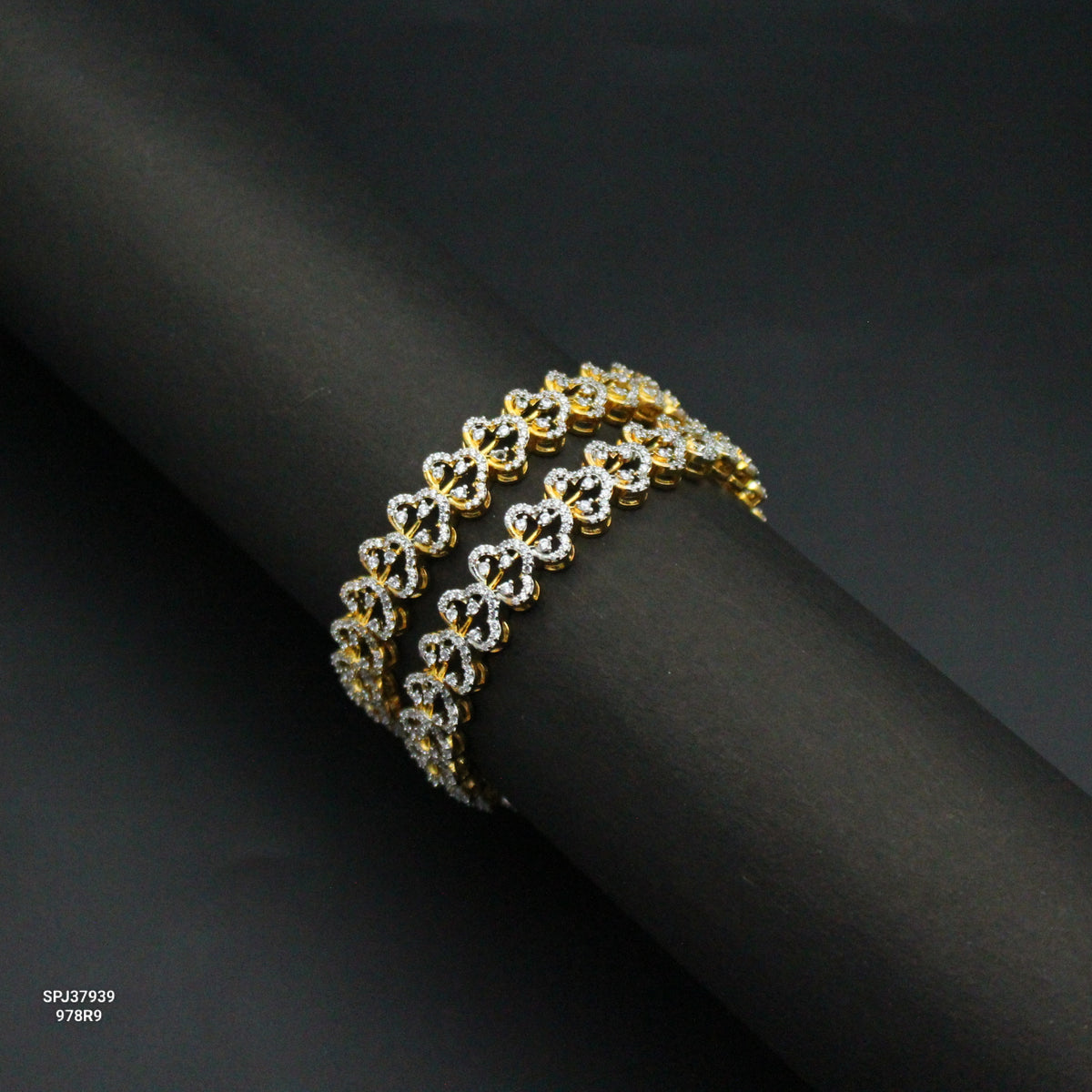 37939 Diamond Look Fancy Bangles 2'4