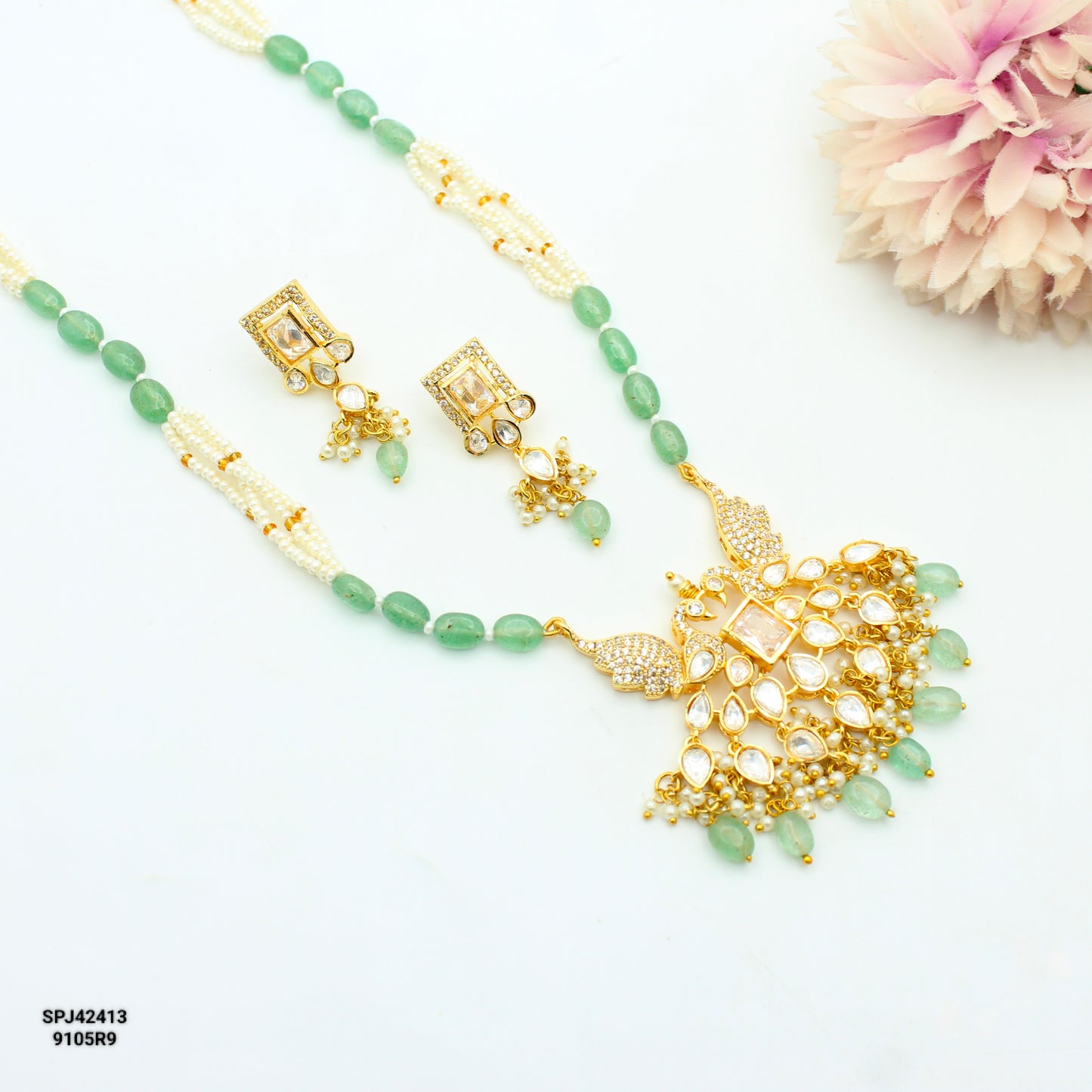 42413 Poth & Russian Beads Mala With Peacock White
