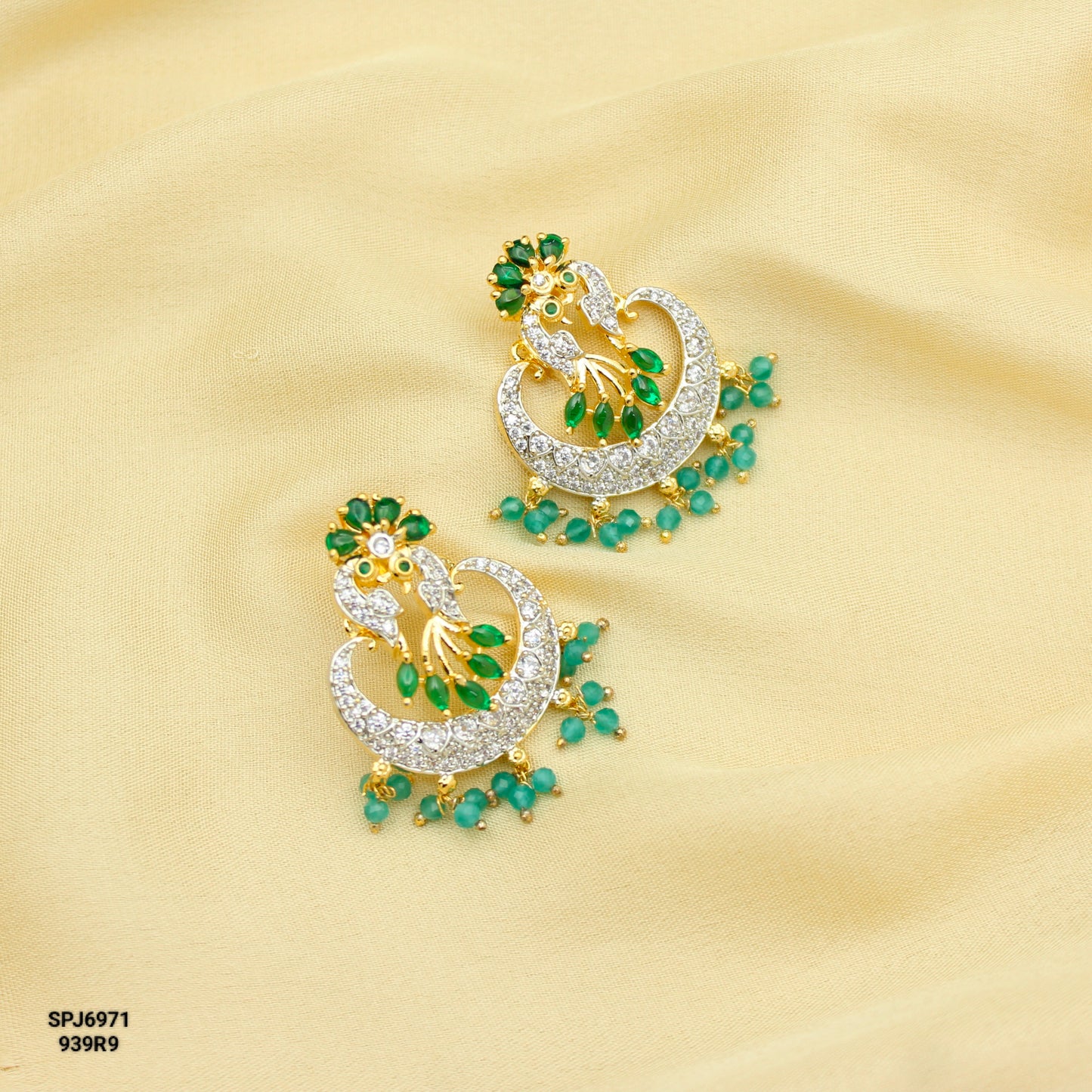 6971 GJ Peacock Earrings Green