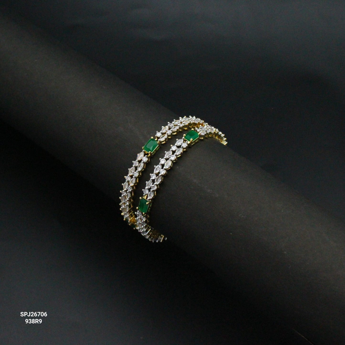 26706 GJ Bangles Green 2'4