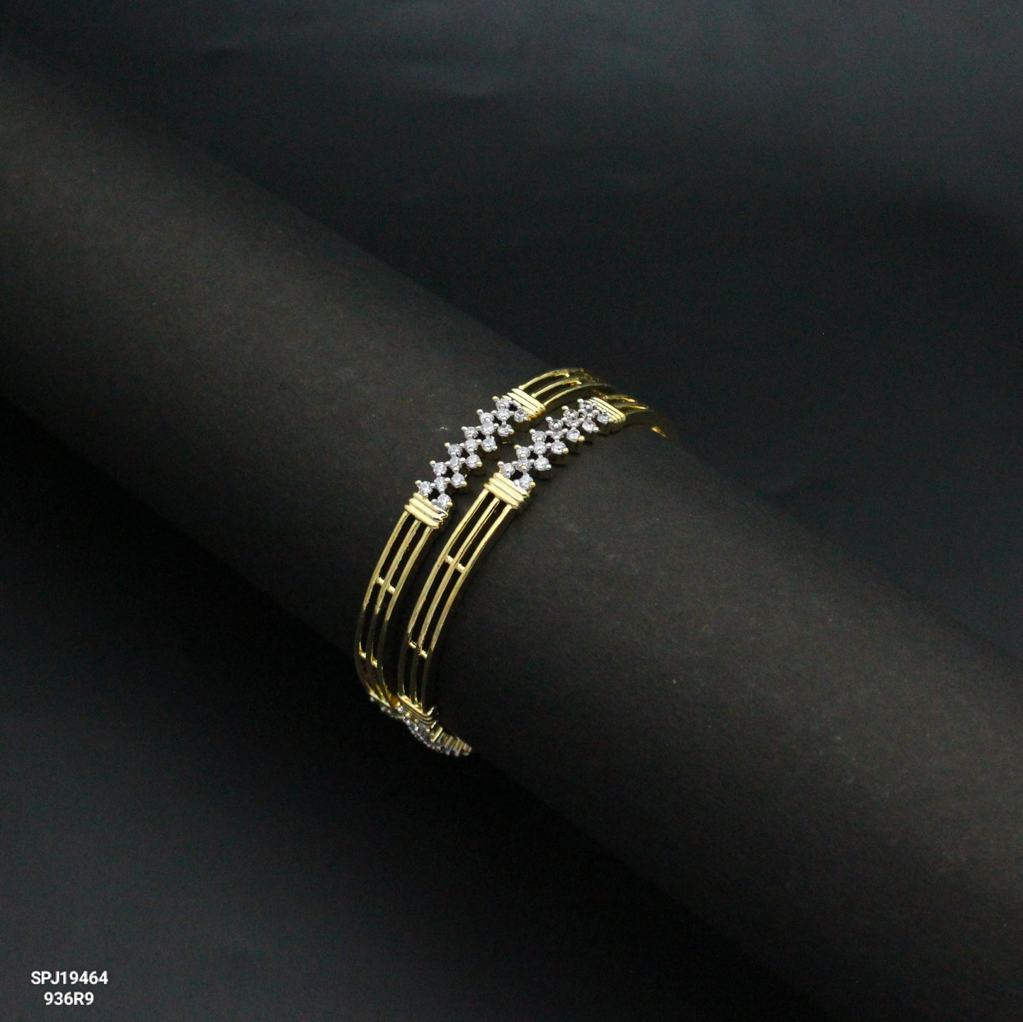 19464 Diamond Look 3 Lines Bangles