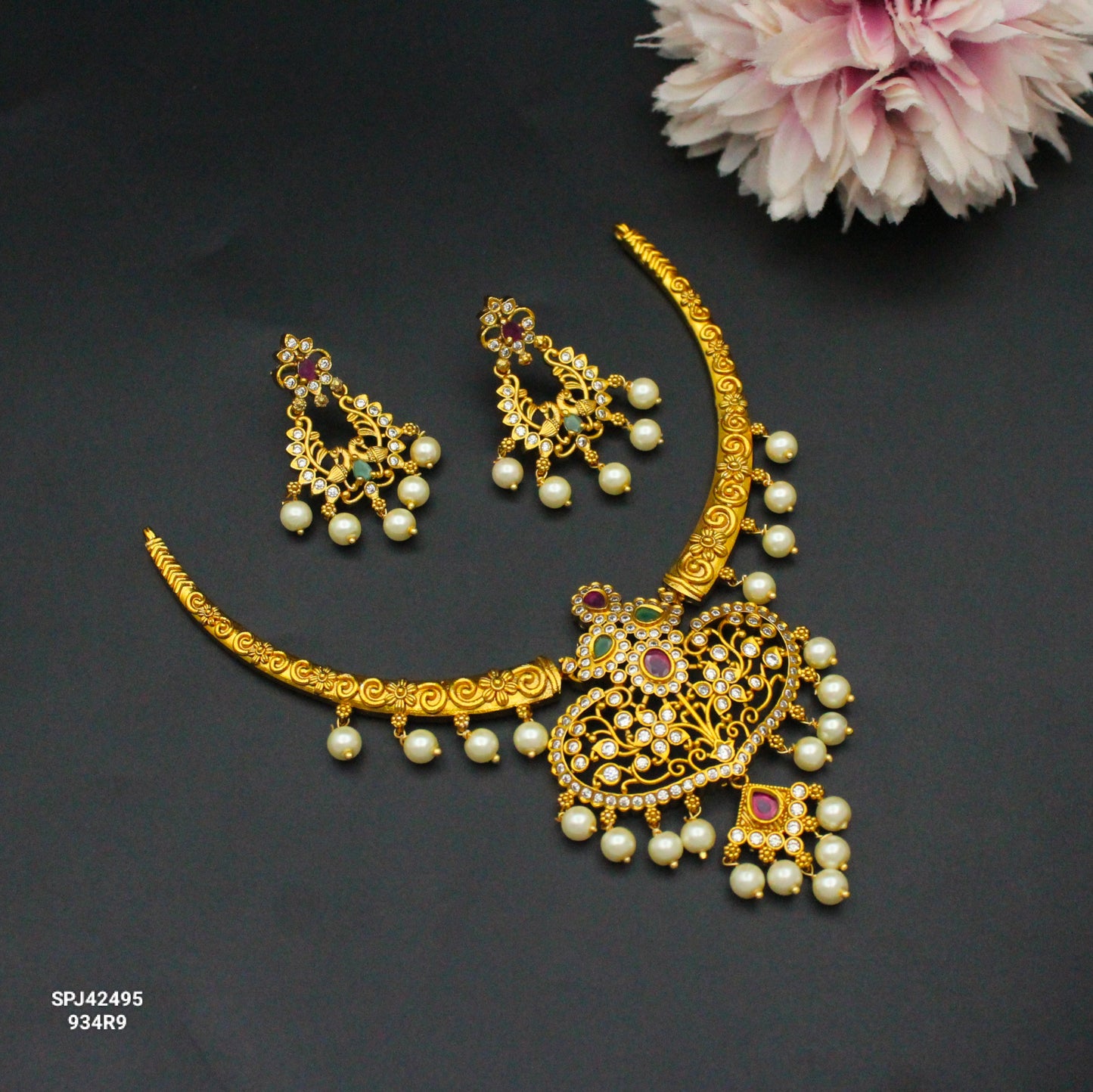 42495 Floral Mutli Stone Kante With Push Back Earrings