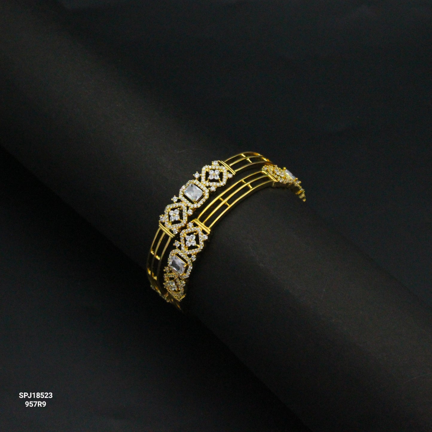 18523 GP Square Stone Bangles 2'8