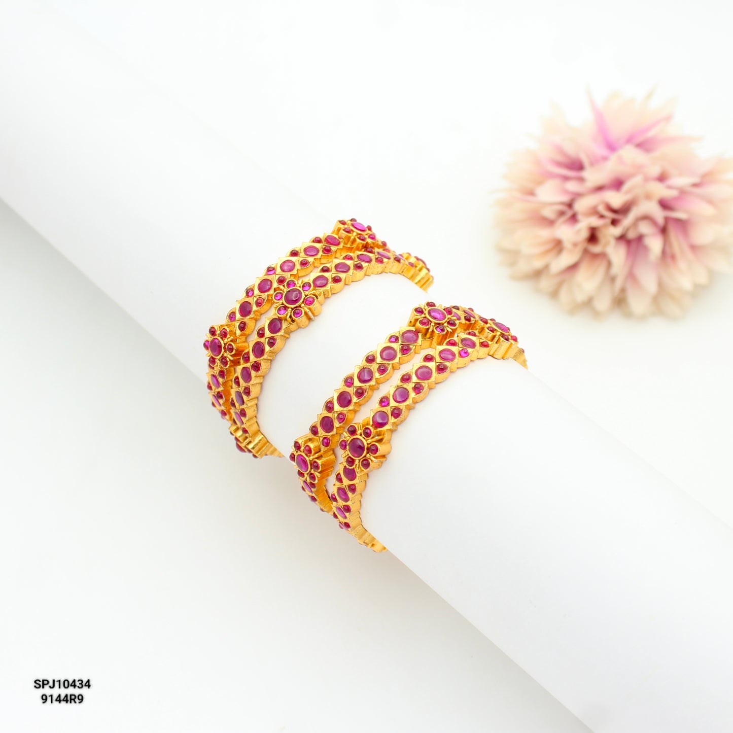 10434 GP Pota Stone Red Floral Bangles 4Pc